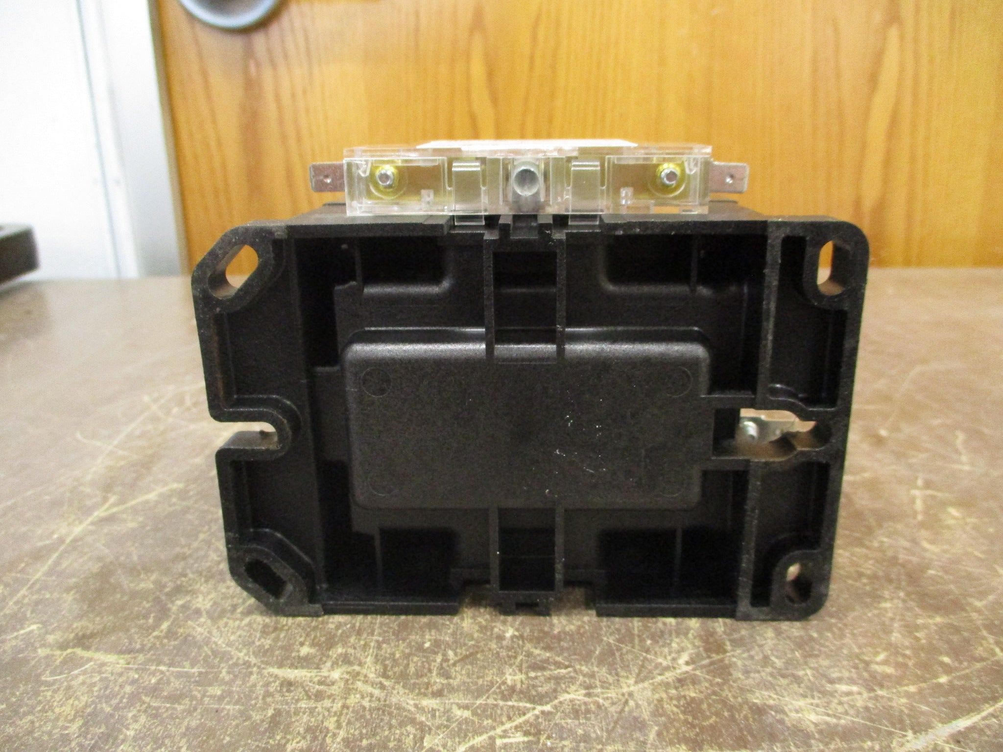 Allen-Bradley Contactor 400-DP75ND3 Ser. B 120V Coil 75A 600V w/ Aux Contact