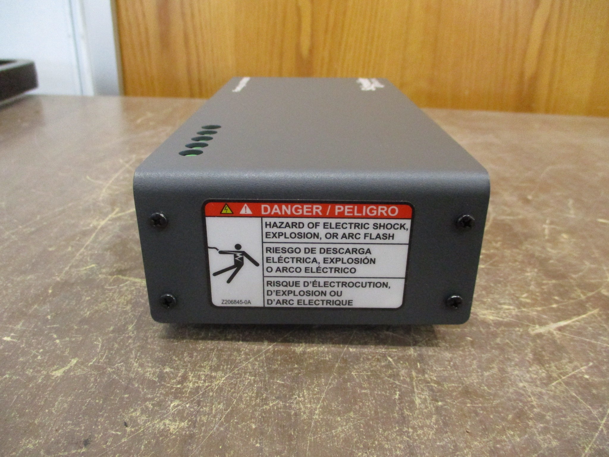 Schneider Electric PowerLogic HDPM6000 Base Unit METSEHDPM6S208VC 480V