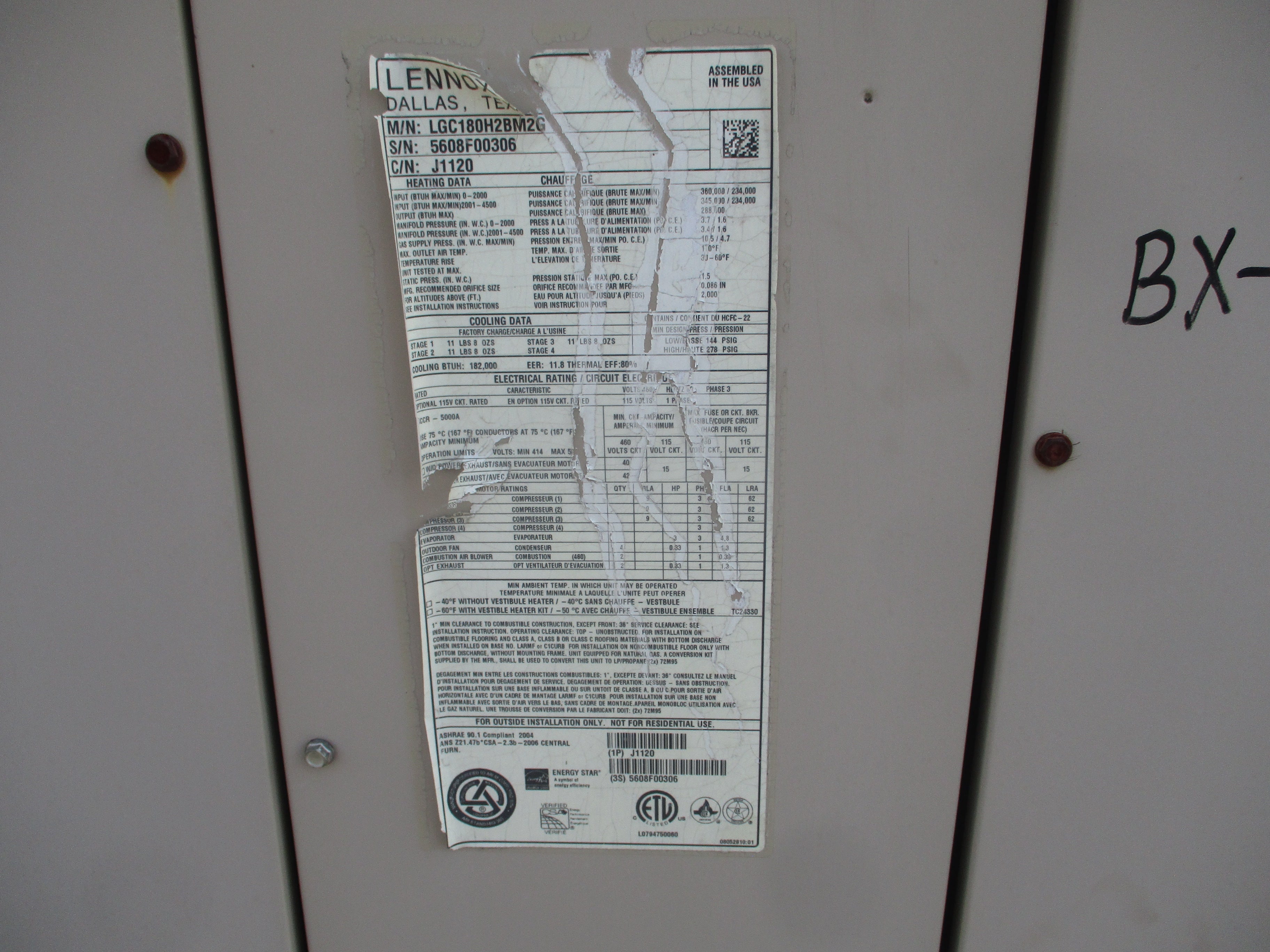 Lennox Rooftop Unit LGC180H2BM2G 15. Ton 460V 53KW 345.00 BTU Natural Gas Heat  Year 2008 R410A Used