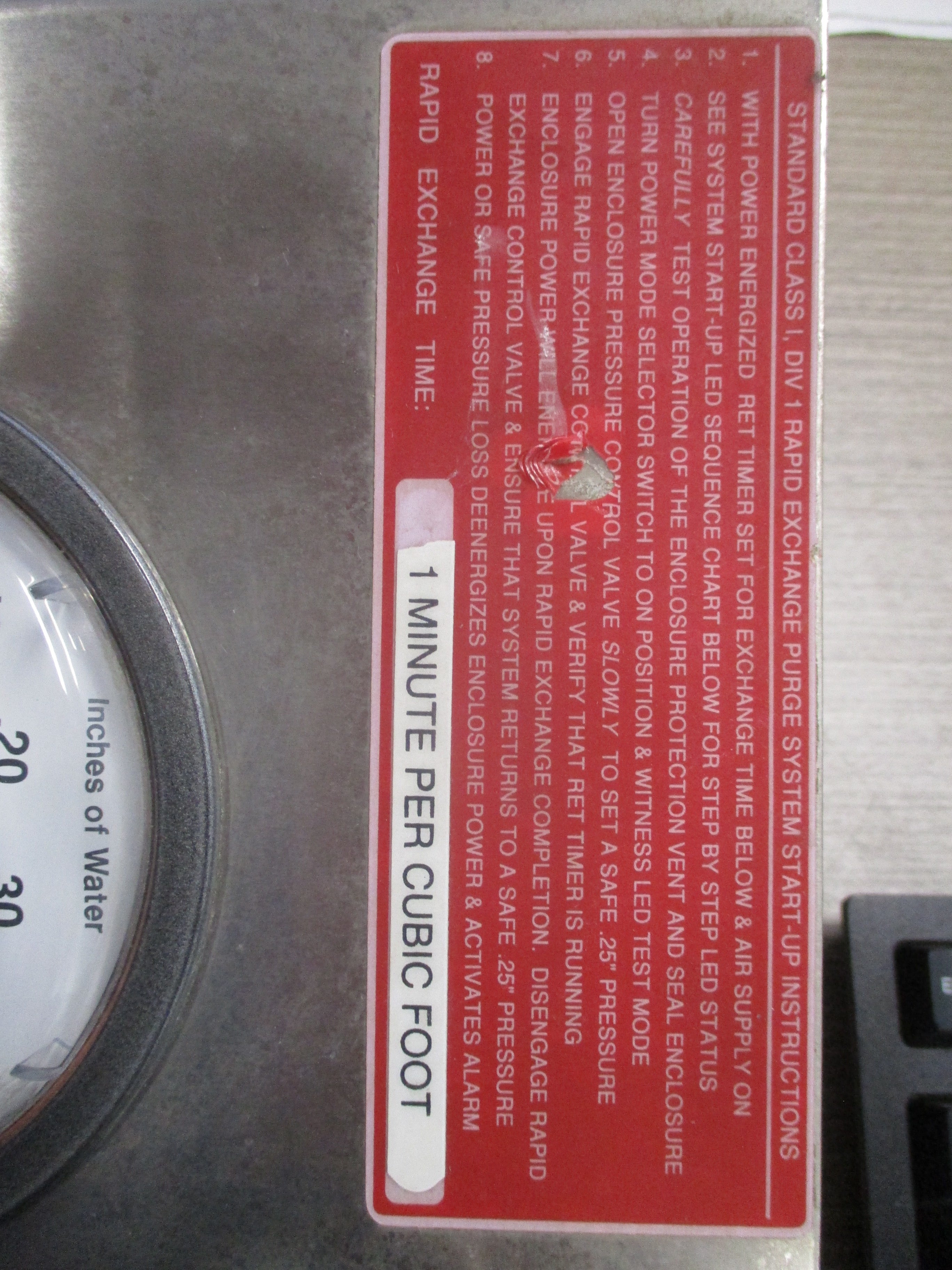 PepperL + Fuchs Type X Rapid Exchange Purge System 2002-STD-CI Used