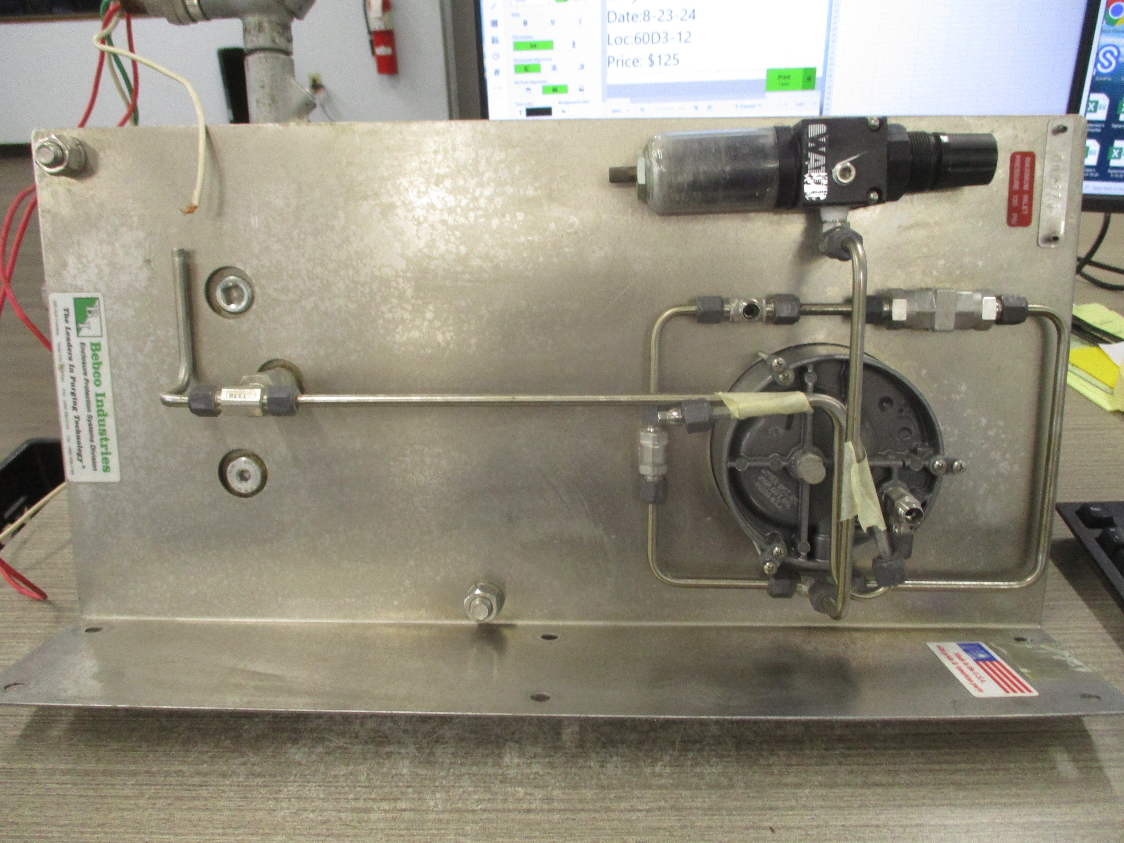 PepperL + Fuchs Type X Rapid Exchange Purge System 2002-STD-CI Used