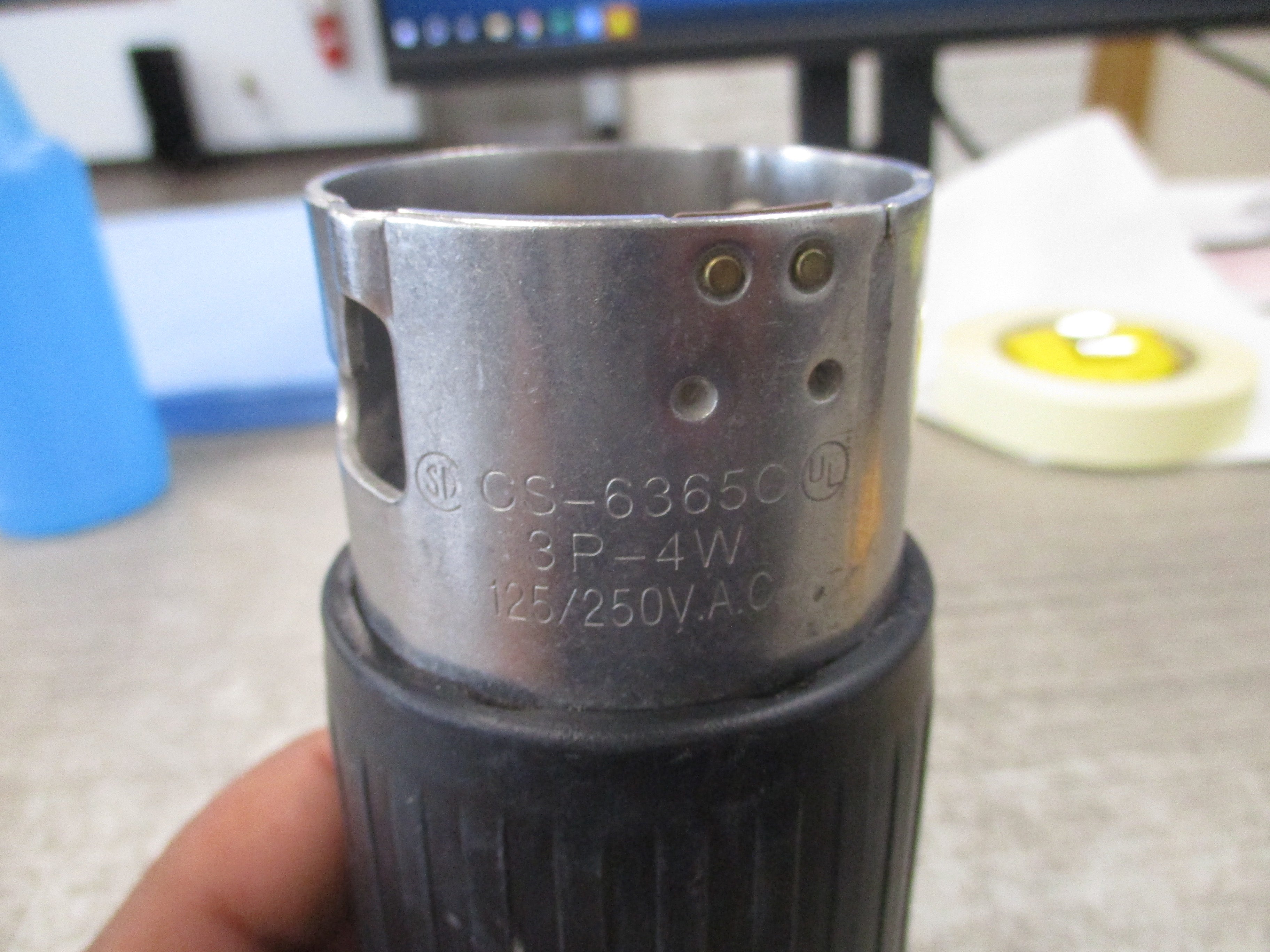 Hubbell Twist-Lock Plug CS-6365C 50A 3P 4W 125/250V Used