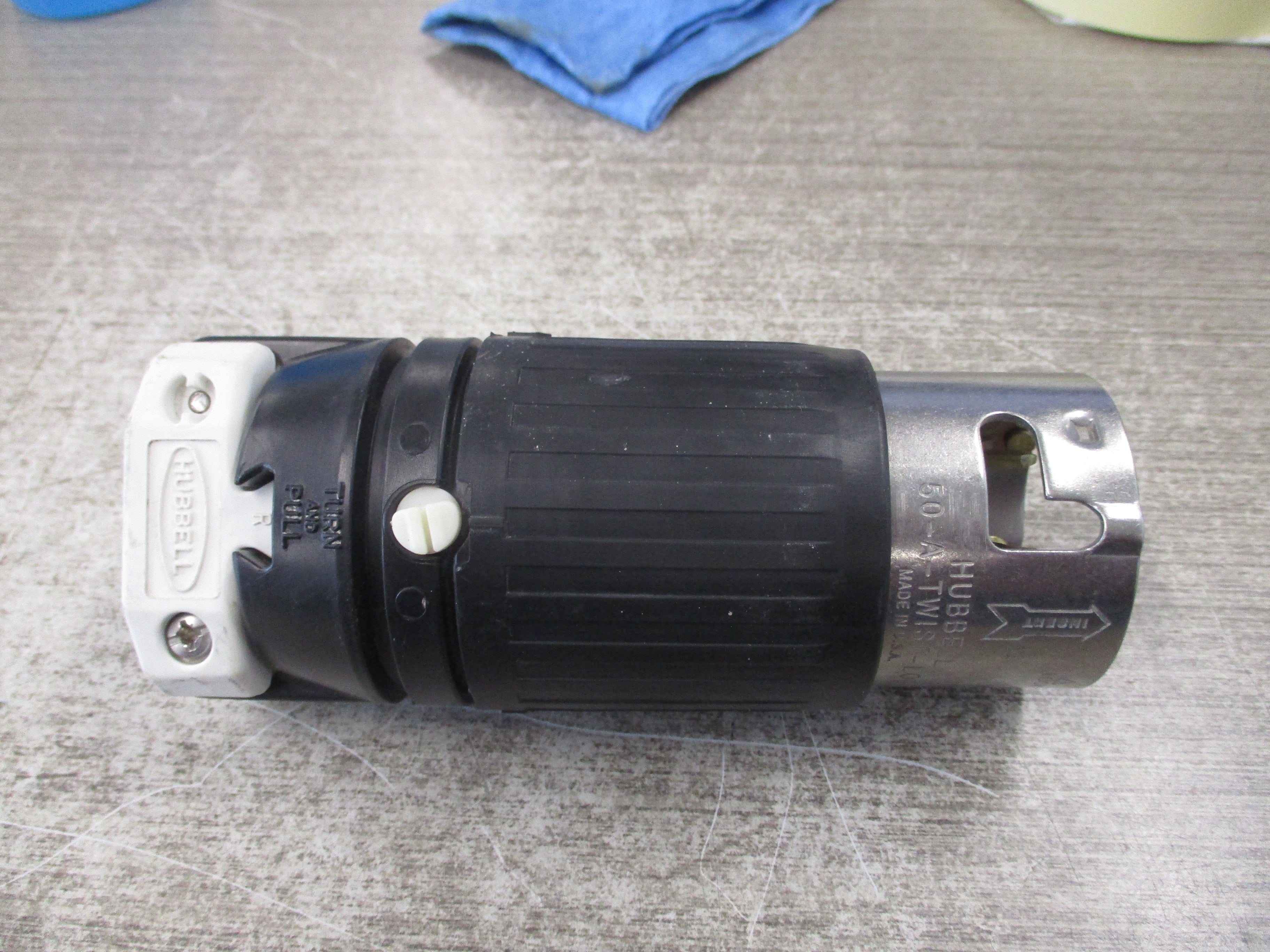 Hubbell Twist-Lock Plug CS-6365C 50A 3P 4W 125/250V Used