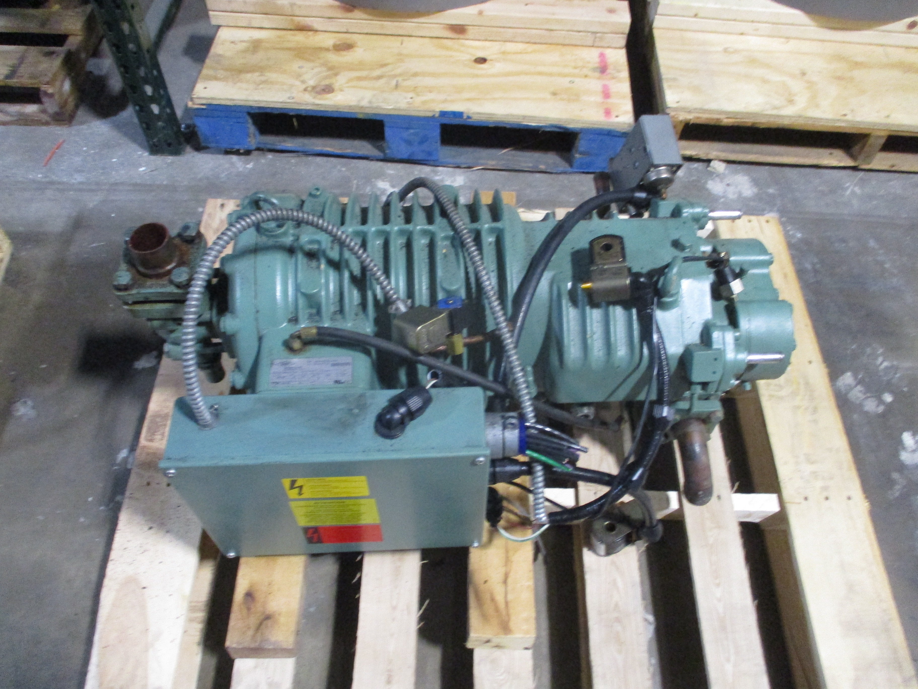 Bitzer Semi-Hermetic Screw Compressor HSK6461-60-4PU 440-480V 60Hz 3500RPM 7020