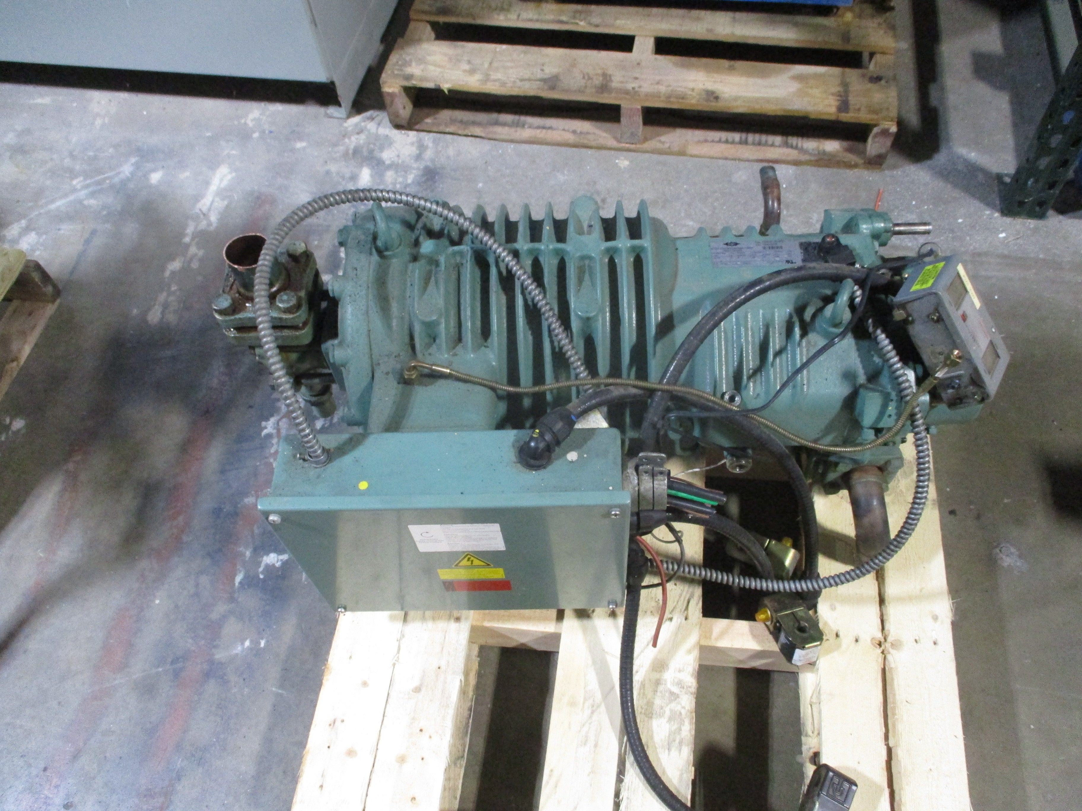 Bitzer Semi-Hermetic Screw Compressor HSK6451-50-4PU 440-480V 60Hz 3500RPM 5936