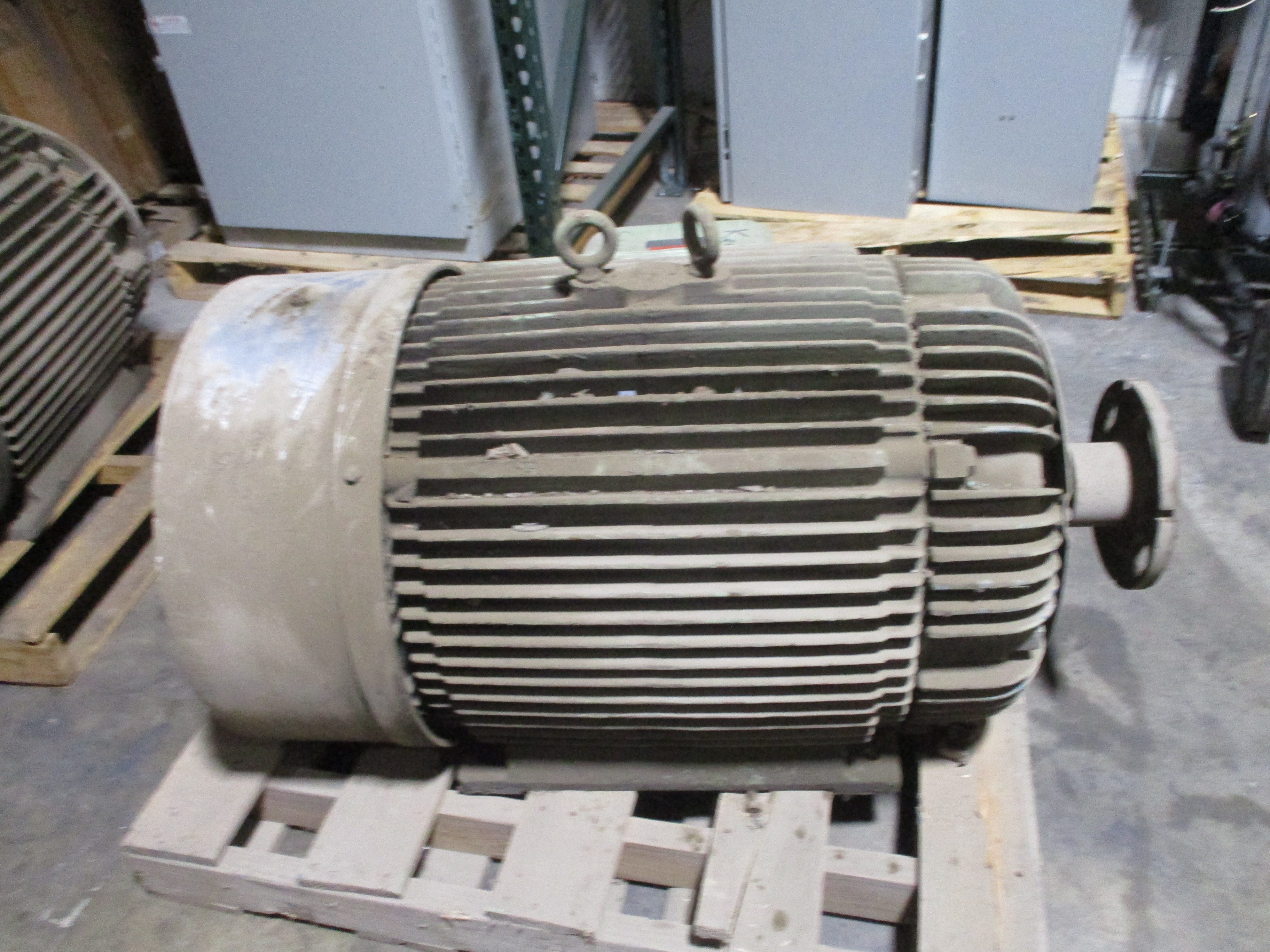 Reliance Electric Motor 447TS 250HP 460V 1800RPM 278A Enclosure: TEFC Frame: 447