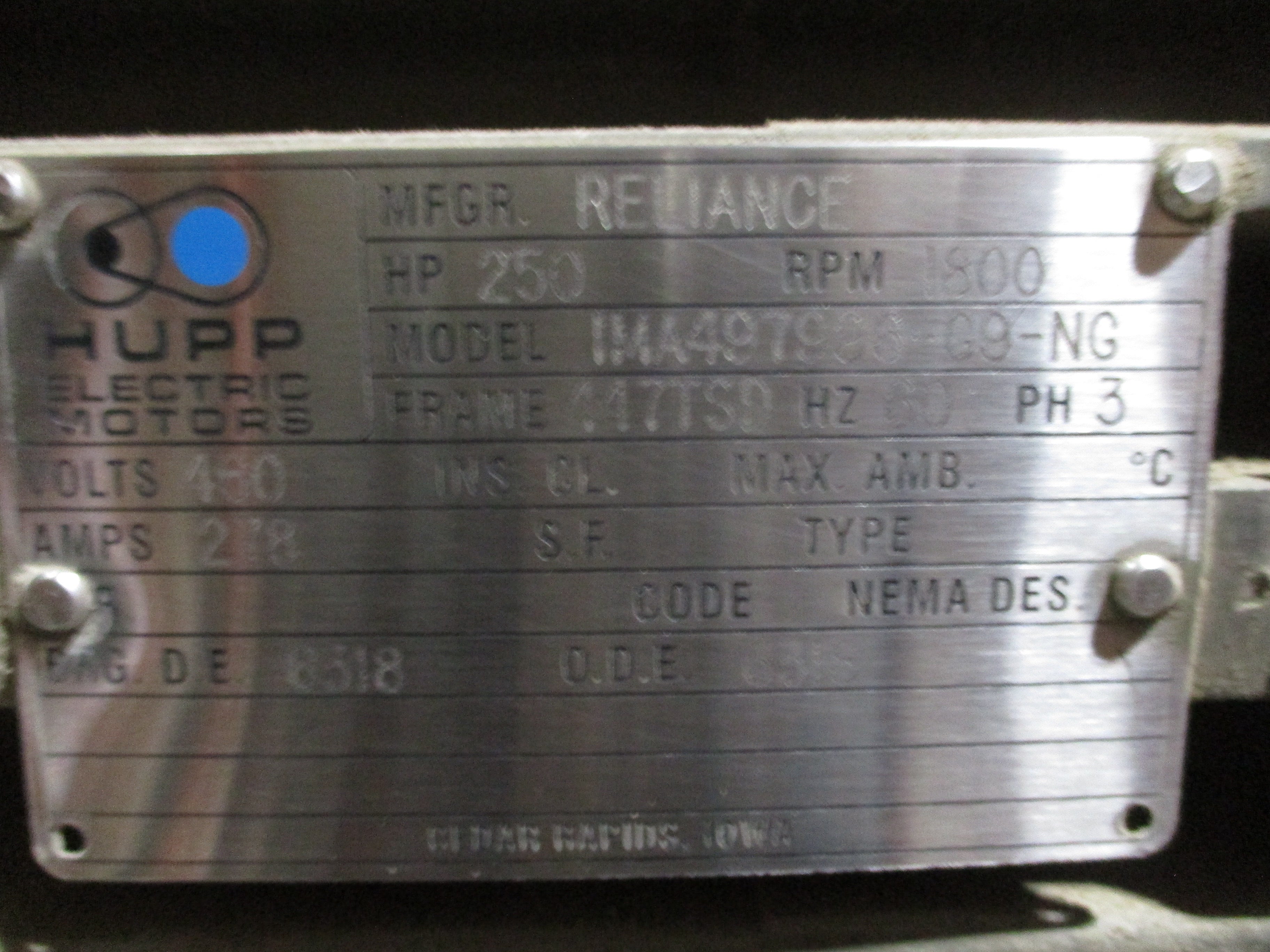 Reliance Motor 1MA497966-G9-NG 250HP 460V 1800RPM 278A Frame: 447SD Used