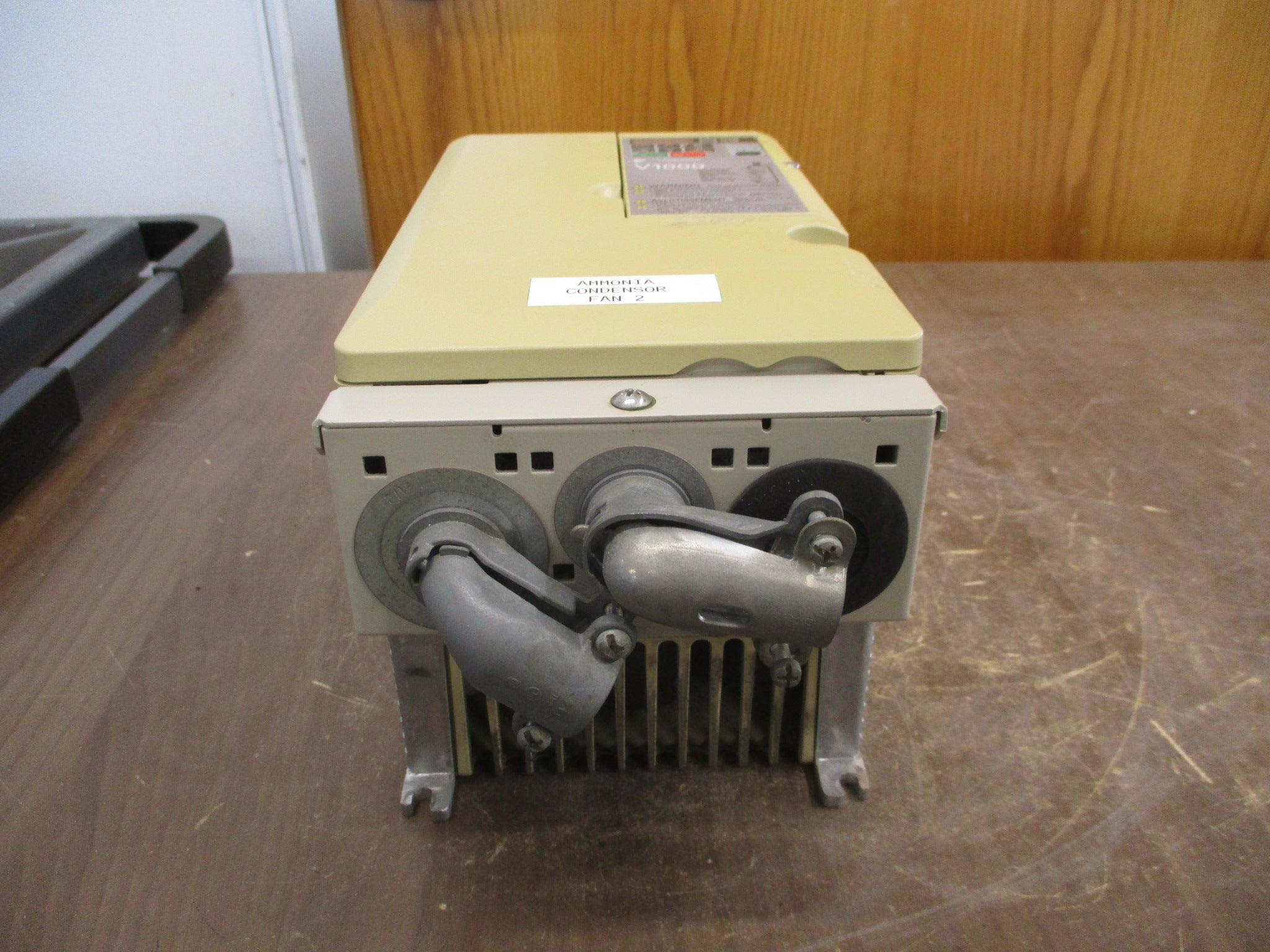 Yaskawa V1000 AC Drive CIMR-VU4A0018FAA 10HP 3Ph w/ Keypad Used
