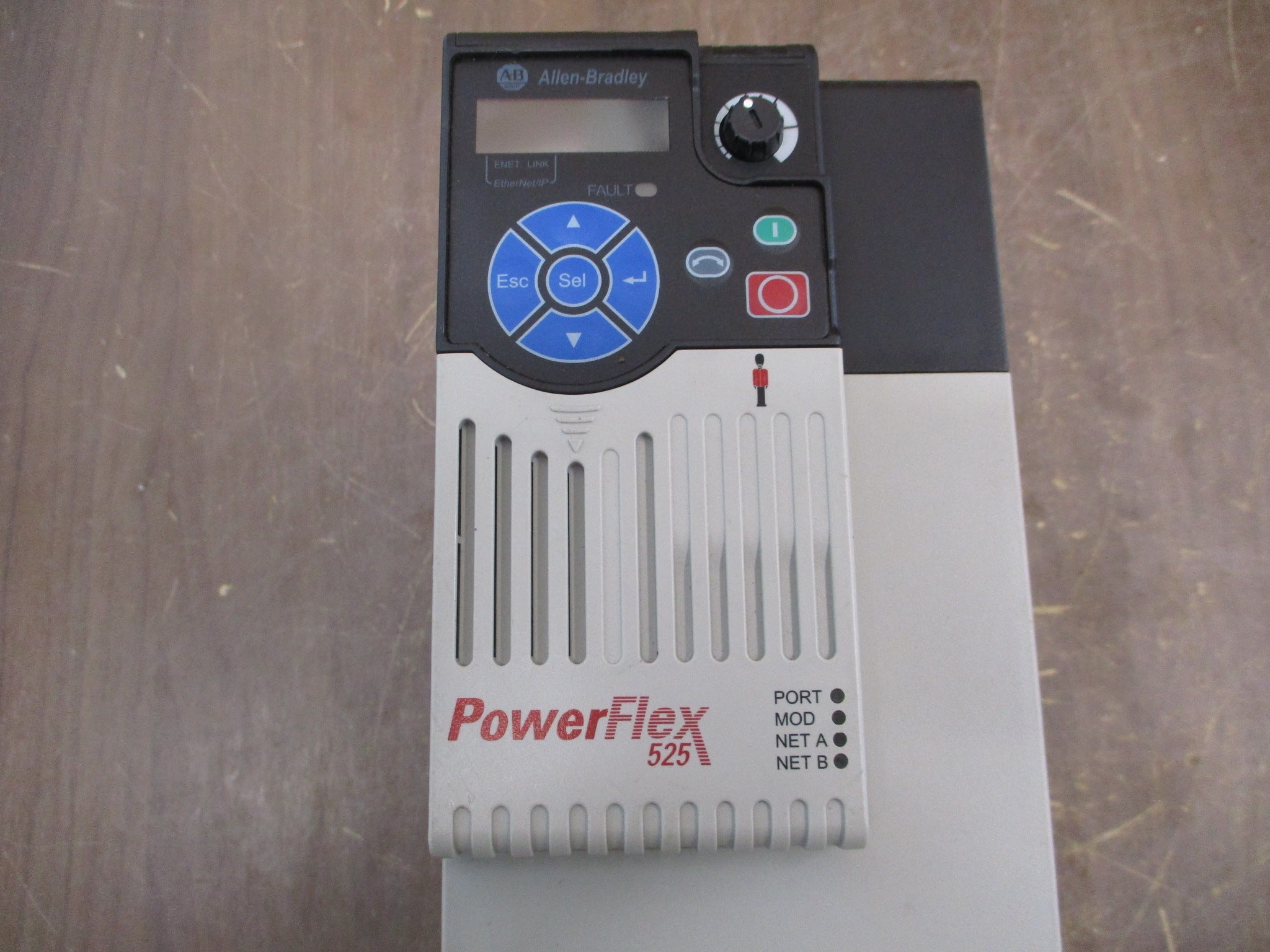 Allen-Bradley PowerFlex 525 AC Drive 25B-D013N104 7.5HP 3Ph Used