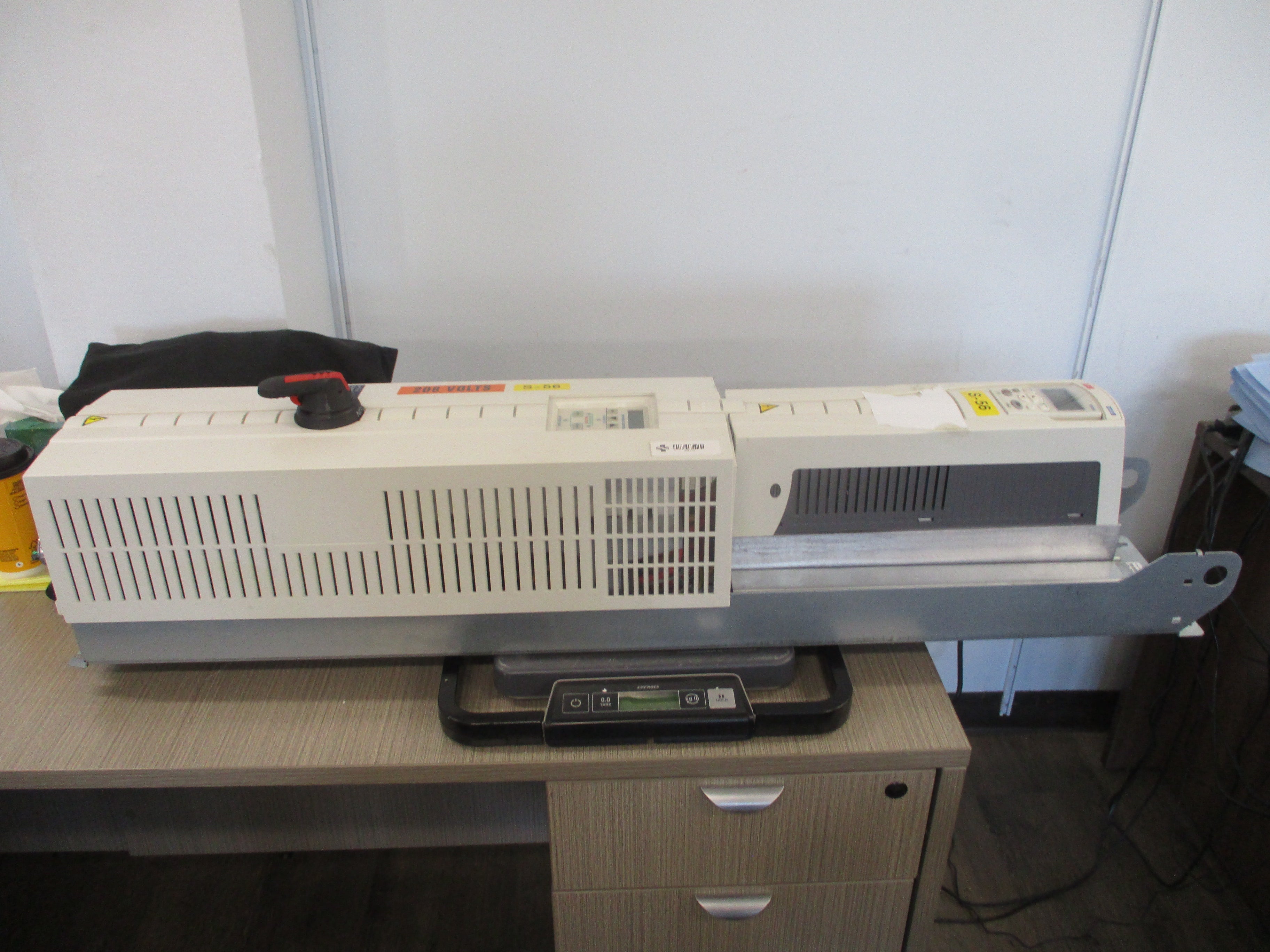 ABB ACH550 AC Drive W/Bypass ACH550-VCR-031A-2+F267 10HP 3Ph Input: 3PH 48-63Hz