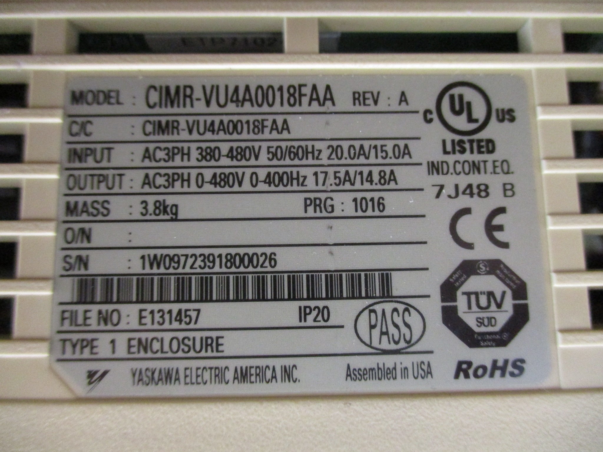 Yaskawa V1000 AC Drive CIMR-VU4A0018FAA 10HP 3Ph w/ Keypad Used