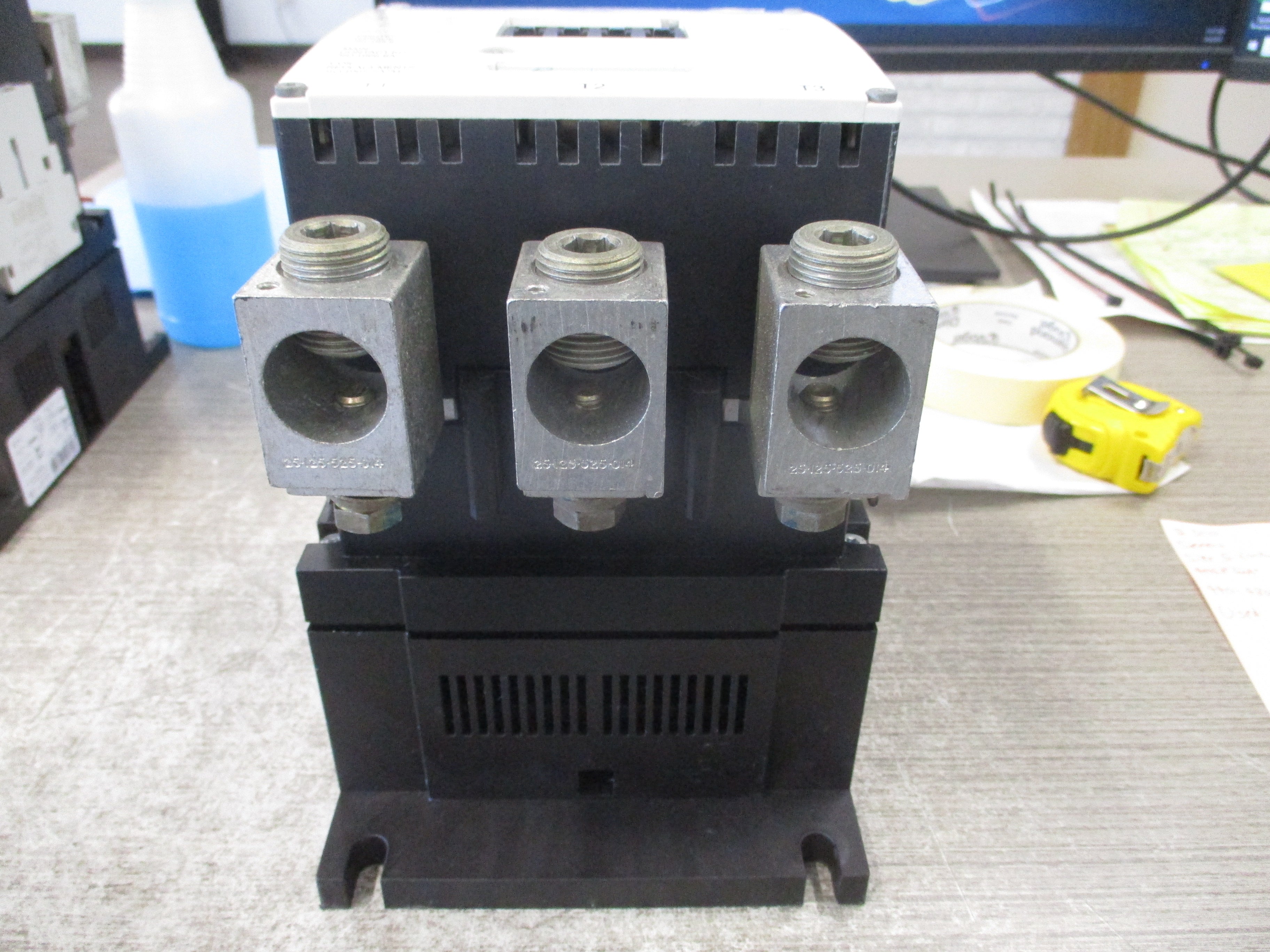 Siemens Size 5 Contactor 40LP32A* 440-480V Coil Used