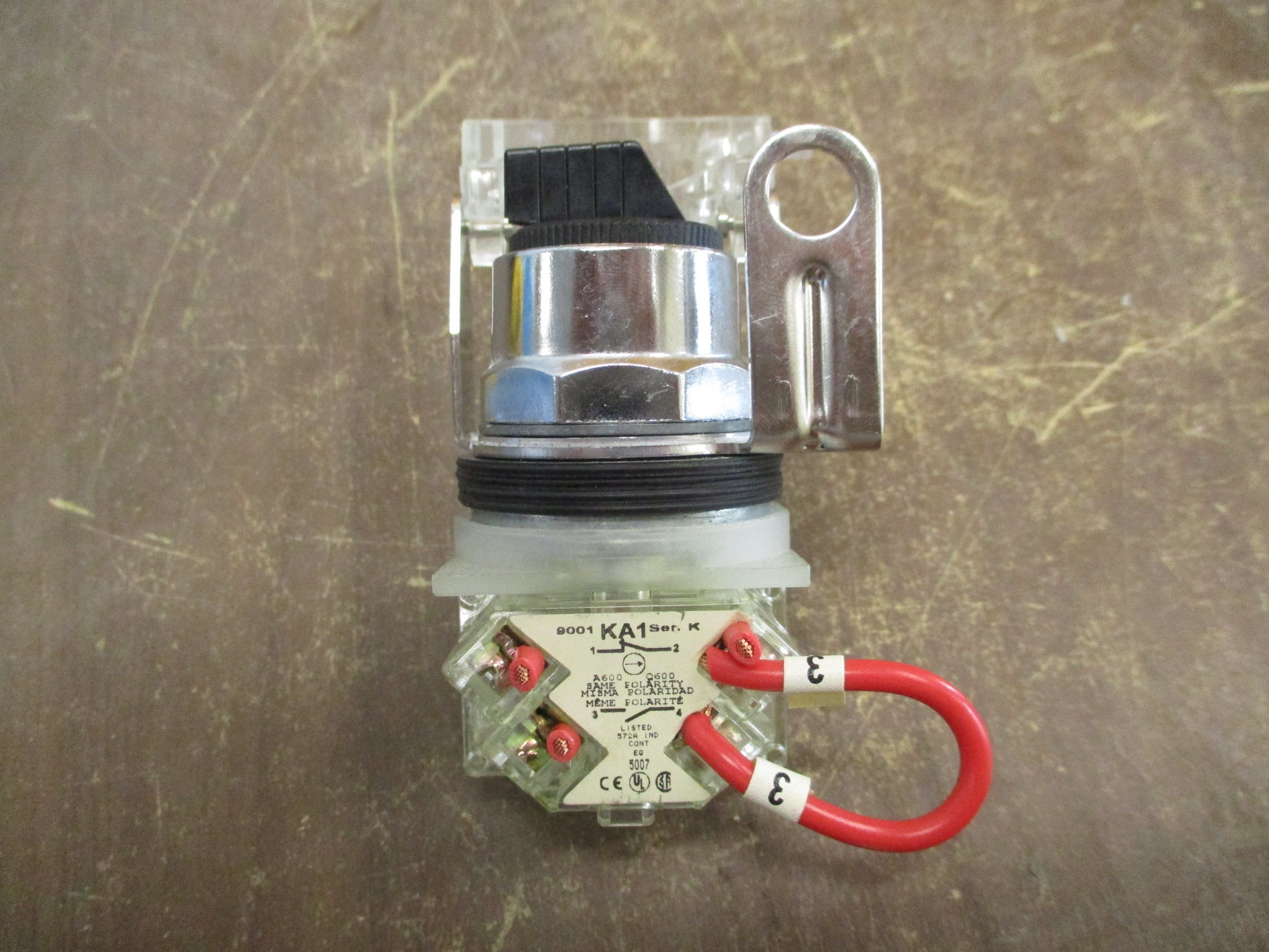 Square D Selector Switch 9001 KA1 Ser. K Hand-Off-Auto w/ Cover Used