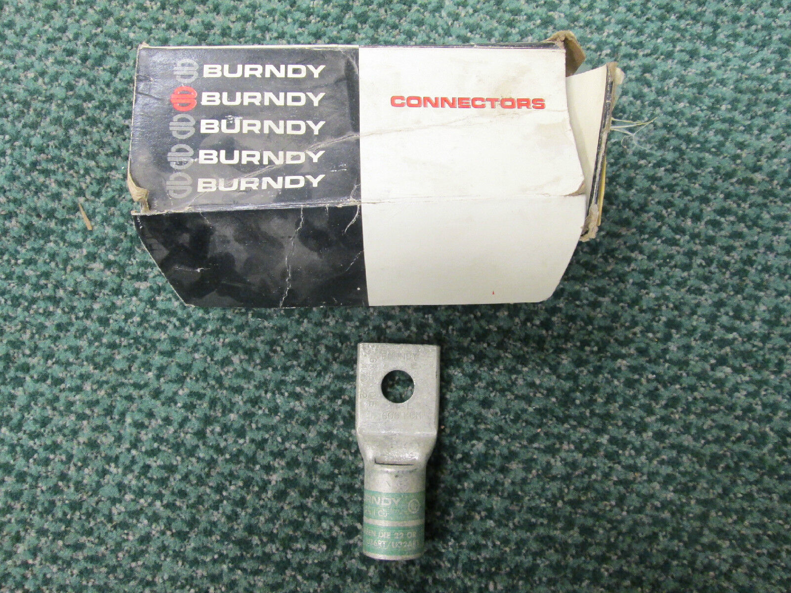 Burndy Crimp Lug U36RT/U32ART, Green die 22 or 472, Lot of 4 New Surplus!