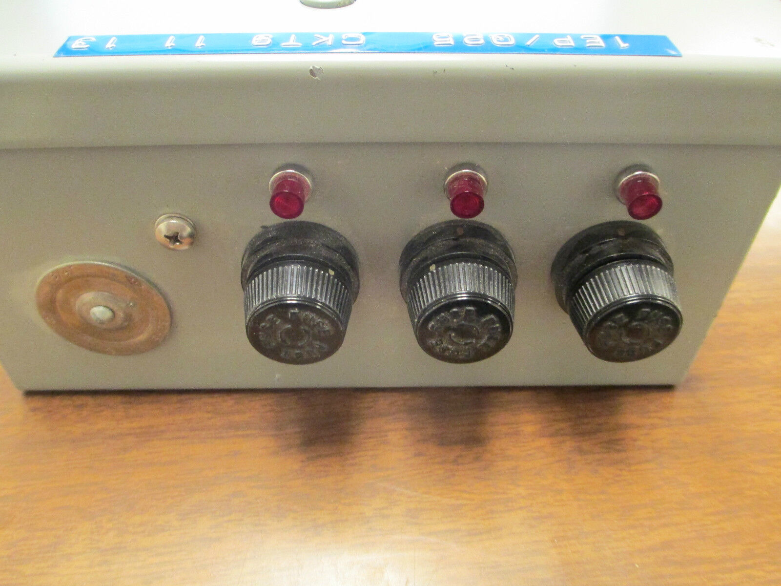 Unisys Transient Voltage Suppressor 57-5303-607, 120/208V 3PH 47-63Hz