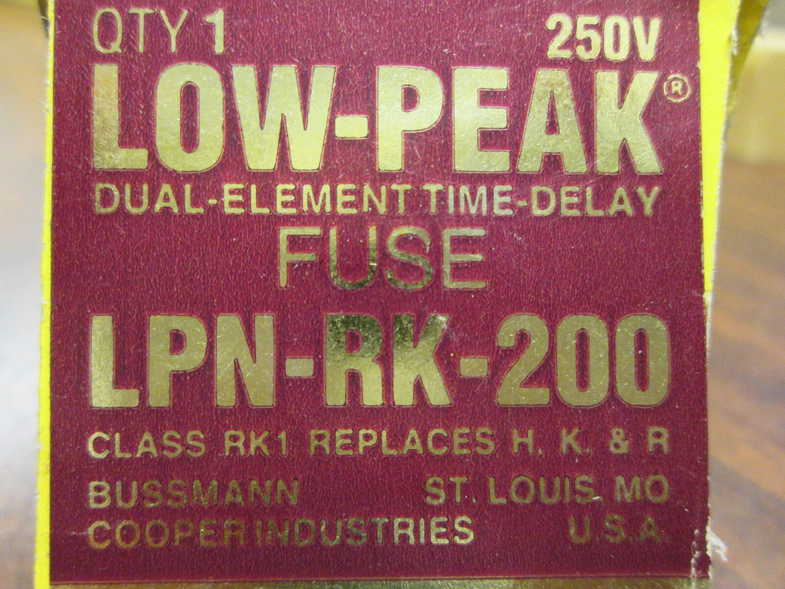 Bussmann Low Peak Fuse LPN-RK-200 250V 200A *New Surplus*