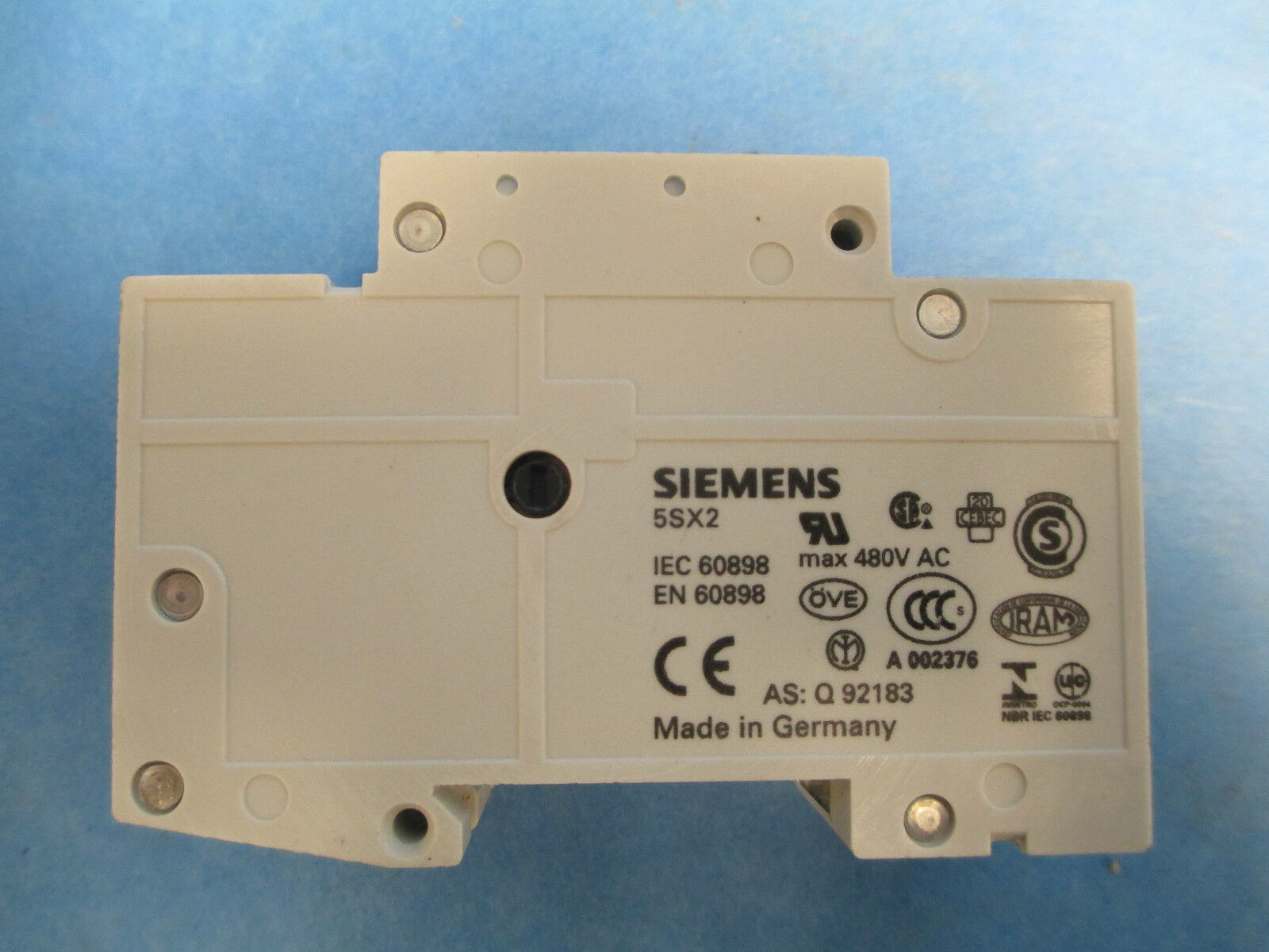 Siemens Circuit Breaker 5SX22 C0,5, 2P .5A 400/440V Used