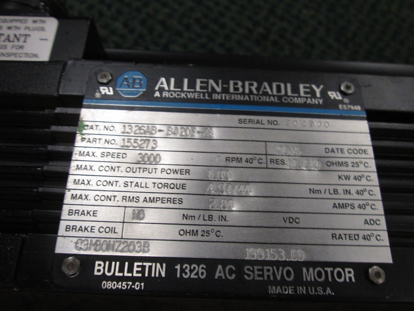 Allen-Bradley AC Servo Motor w/ gear 1326AB-B4R0E-21 3000 RPM 1.09 KW