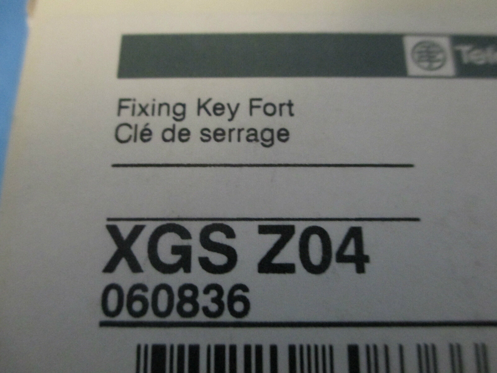 Telemecanique Fixing Key Fort XGS Z04, 060836, New Surplus