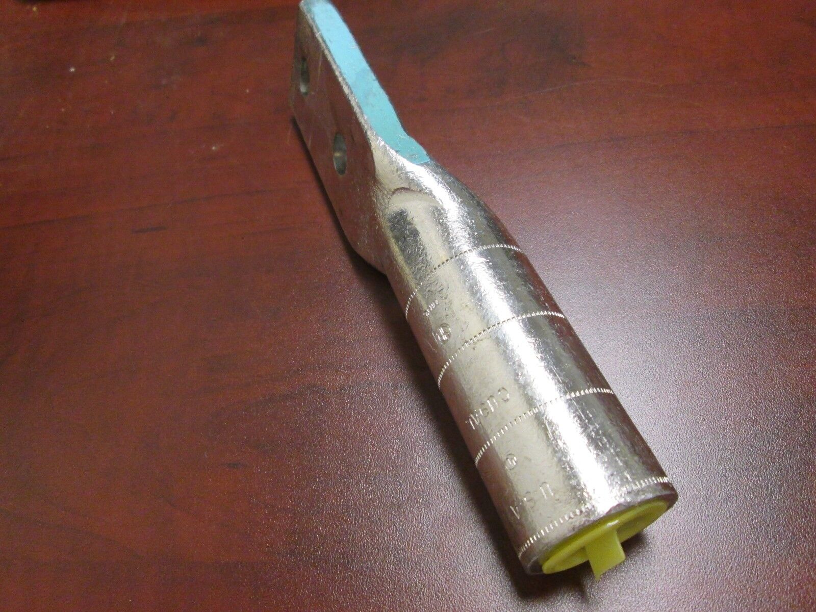 Greaves Crimp Lug AL750-N 750MCM Yellow Die New