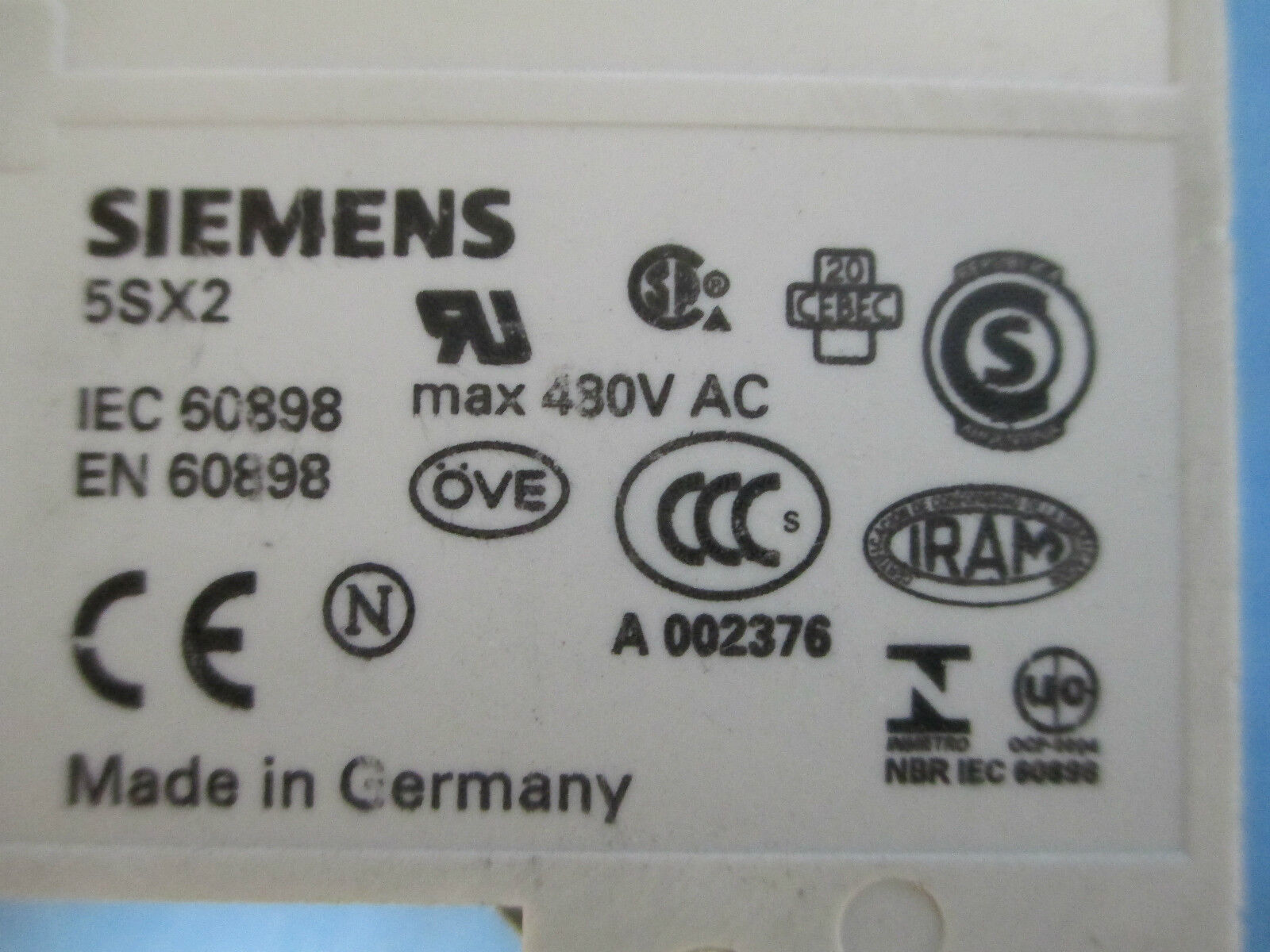 Siemens Circuit Breaker 5SX22 D6, 2P 6A 400/440V