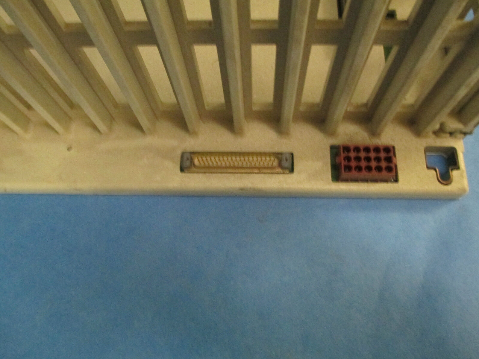 Modicon 7 Slot PLC Rack, AS-H819-100