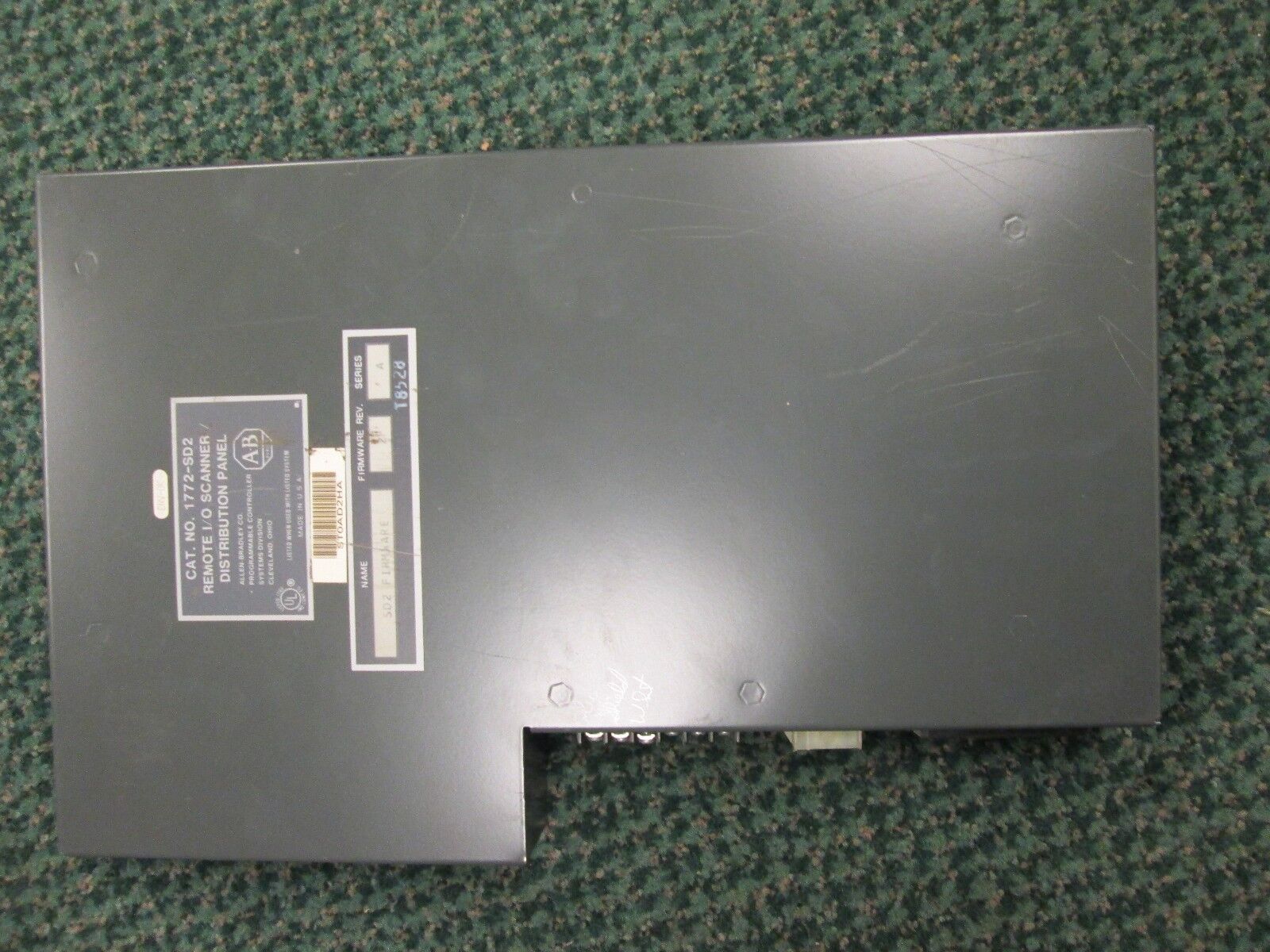 Allen-Bradley Remote I/O Scanner Distribution Panel 1772-SD2 Used