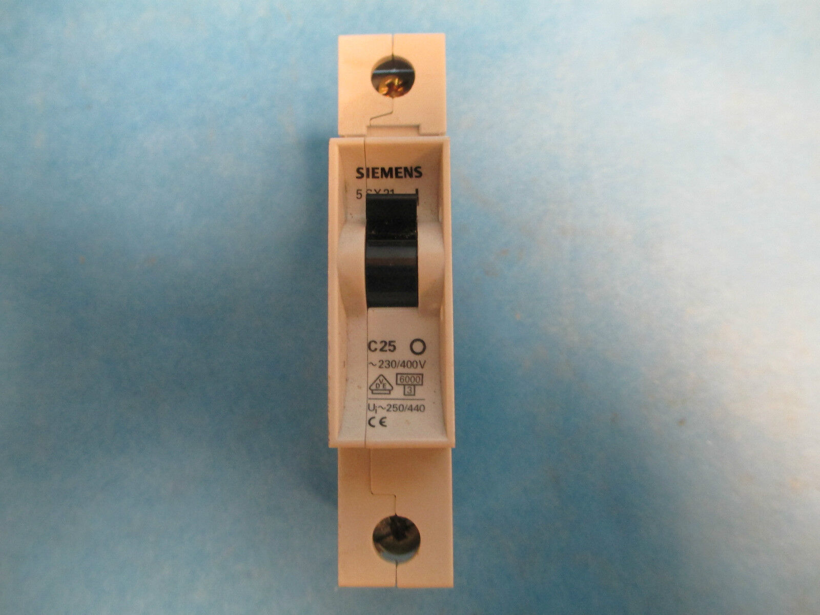 Siemens Circuit Breaker 5SX21 C25, 1P 25A 230/400V