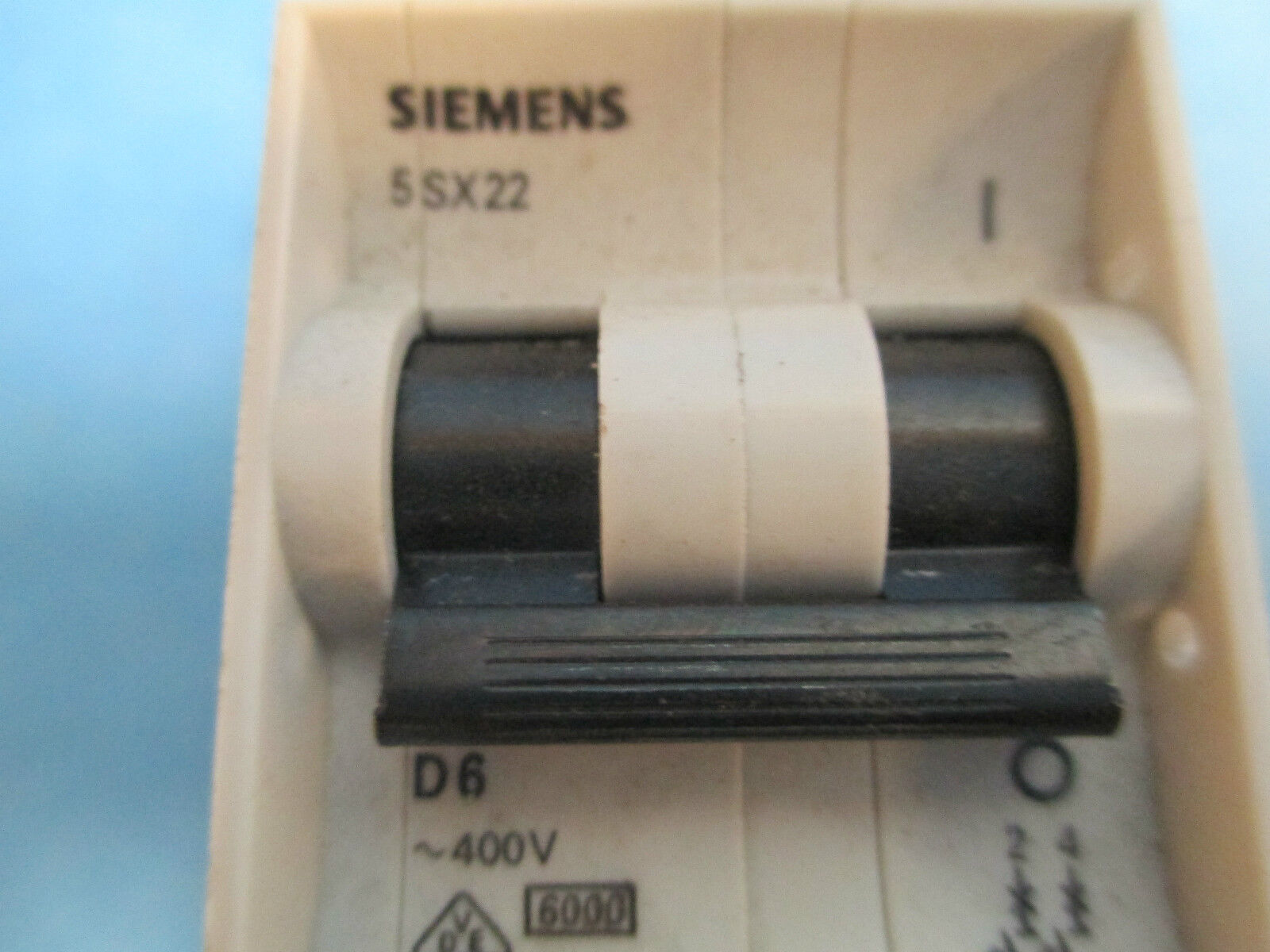 Siemens Circuit Breaker 5SX22 D6, 2P 6A 400/440V