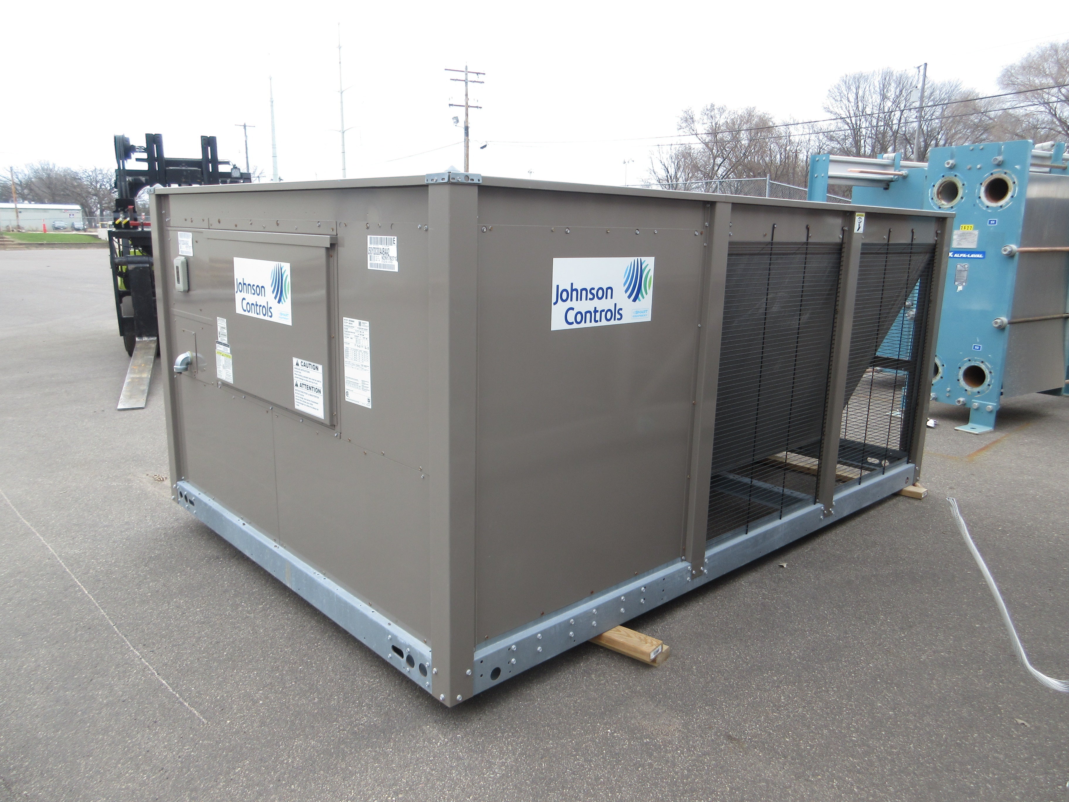 Johnson Controls Split System Condensing Unit J50YDC00A4BAA2 50 ton 460V Used