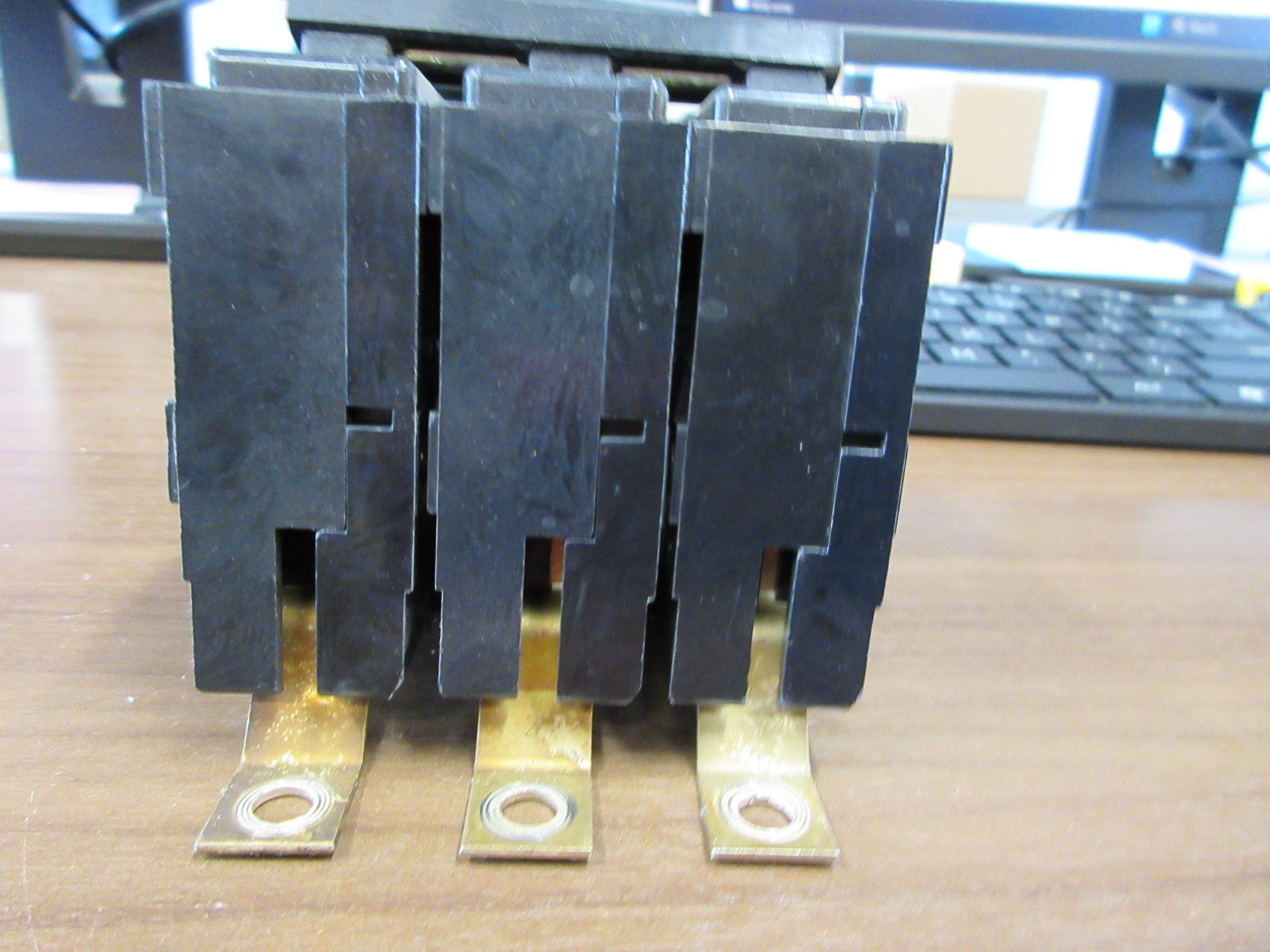 Cutler -Hammer Type BA Bolt-On Circuit Breaker BAB3050H 50A 240V 3P Used