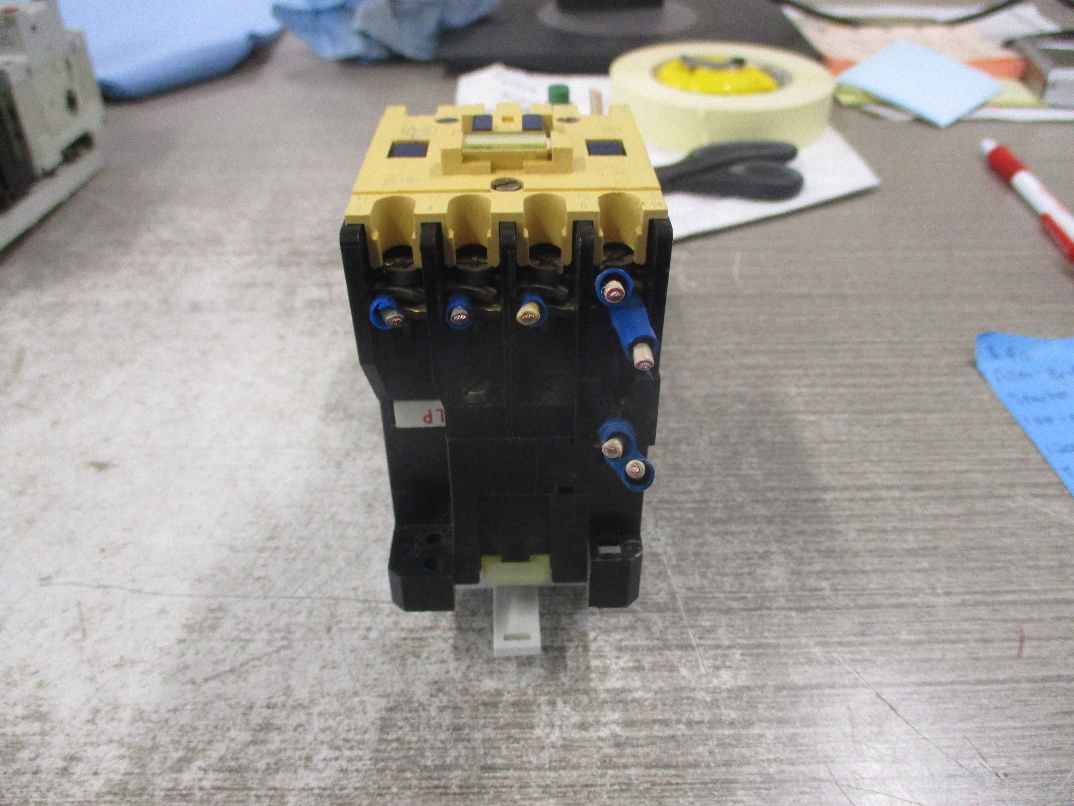 Allen-Bradley Starter 100-A18ND3/140-MN-1600 120V Coil Trip: 10-16A W/Mount Used