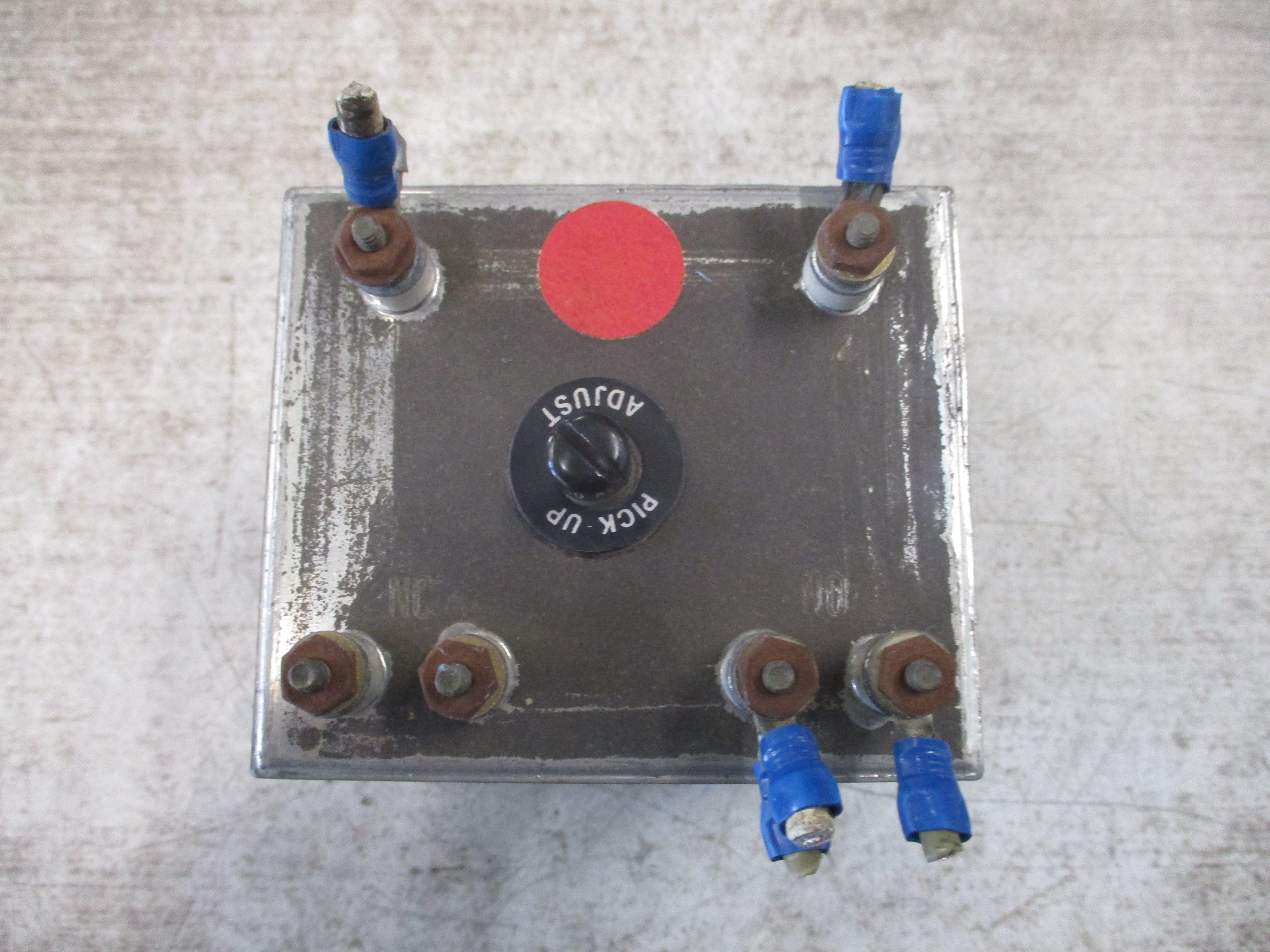 Wilmar Frequency Relay 20-060X 120VAC 60-70Hz Used