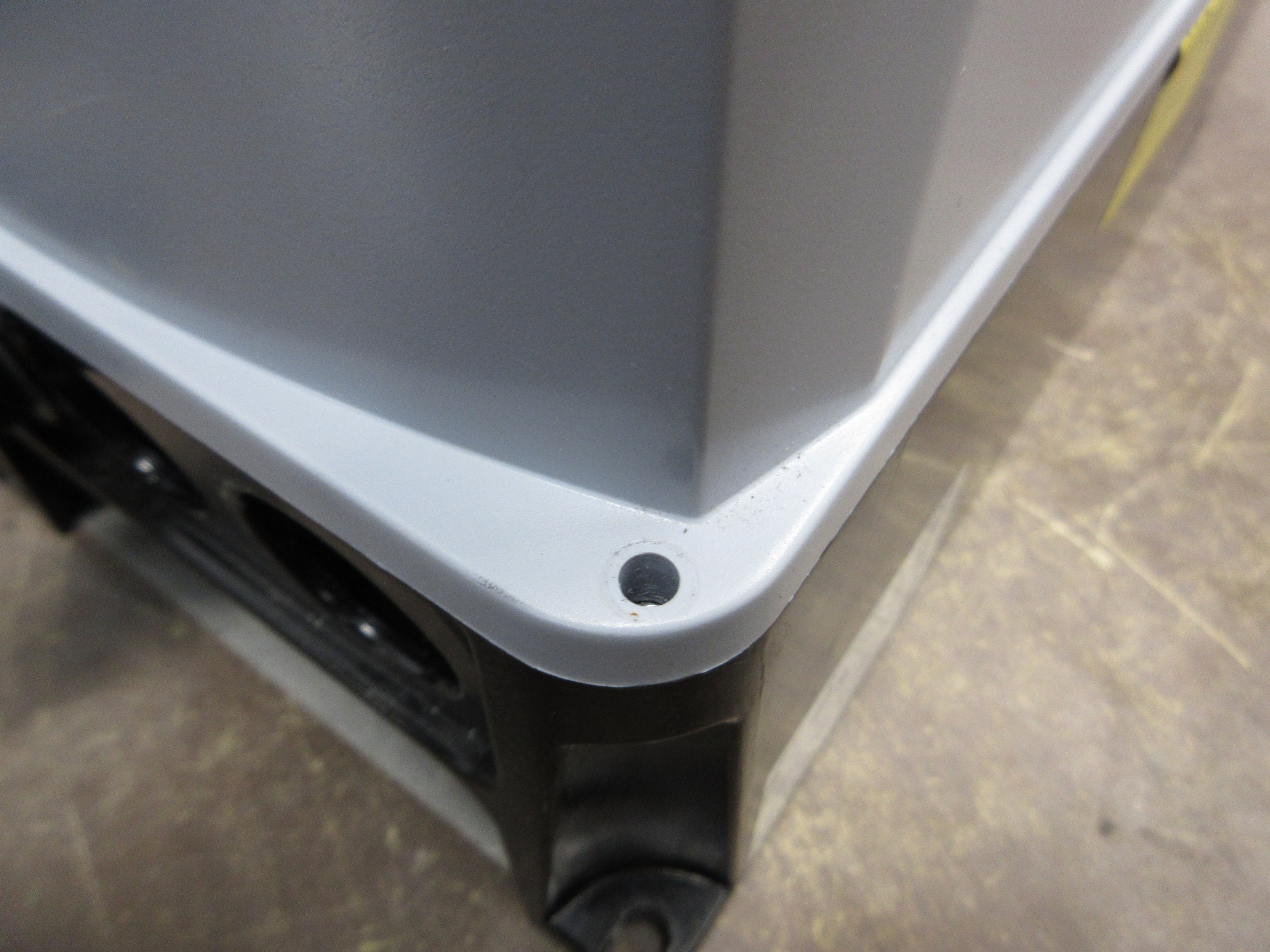 WEG Wash Duty AC Drive USCFW080043T3848EON4A1Z 2HP 3Ph Used