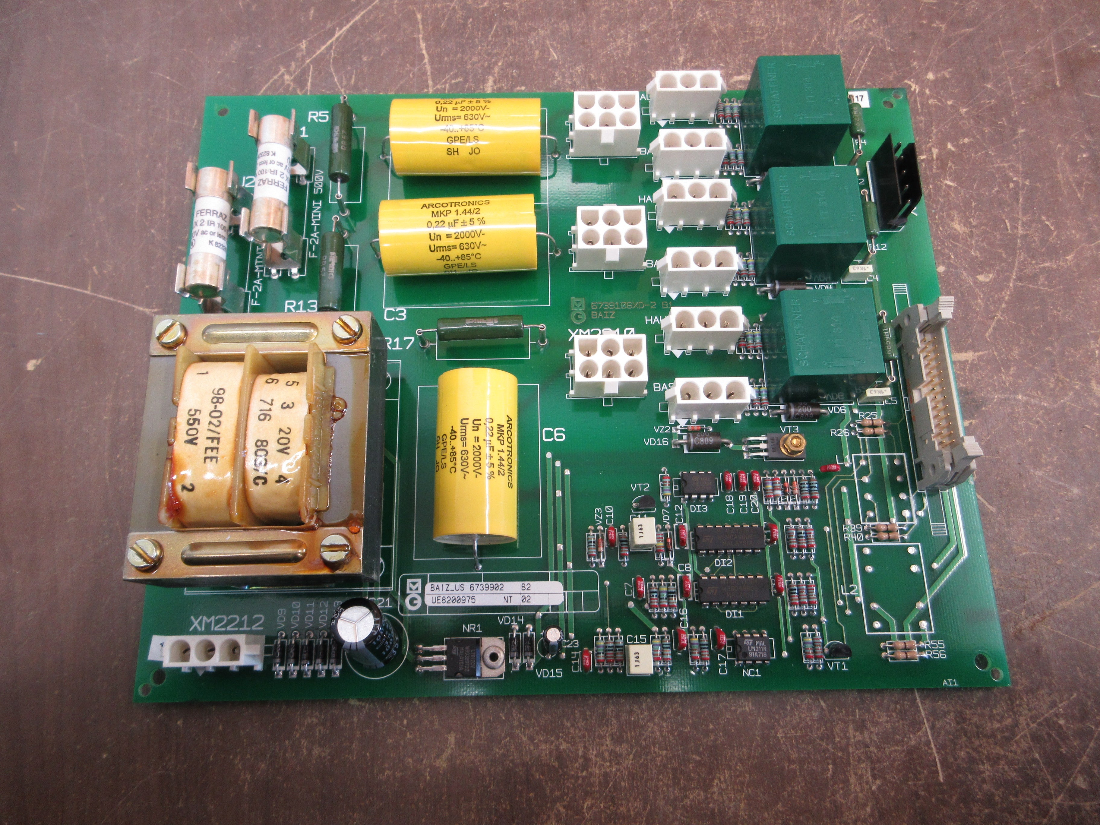 Merlin Gerin BAIZ.US Control Board 6739902 Rev. B2 New Surplus
