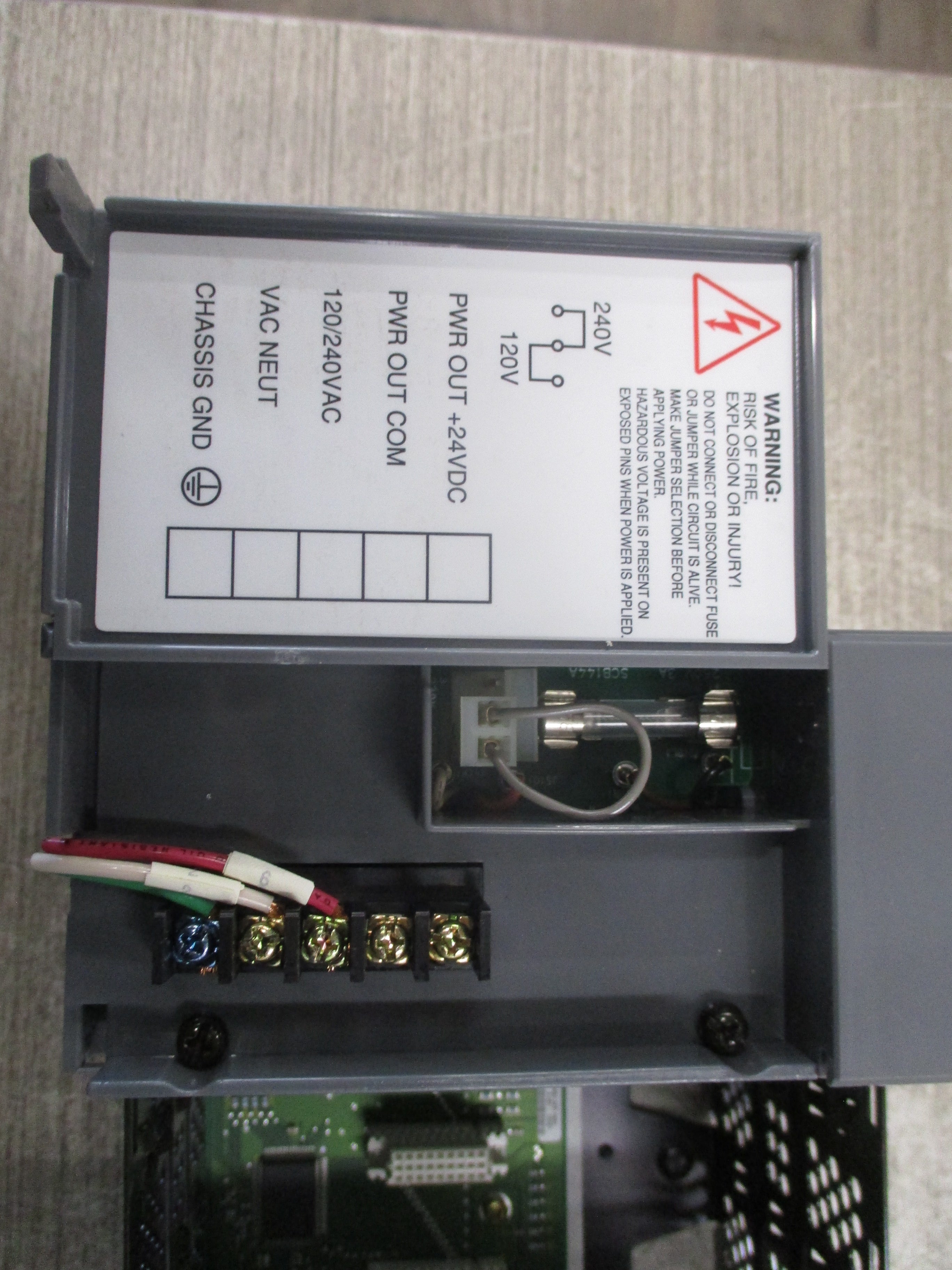 Allen-Bradley SLC500 PLC Rack W/Power Supply 1746-A4/1746-P1 4-Slot Used