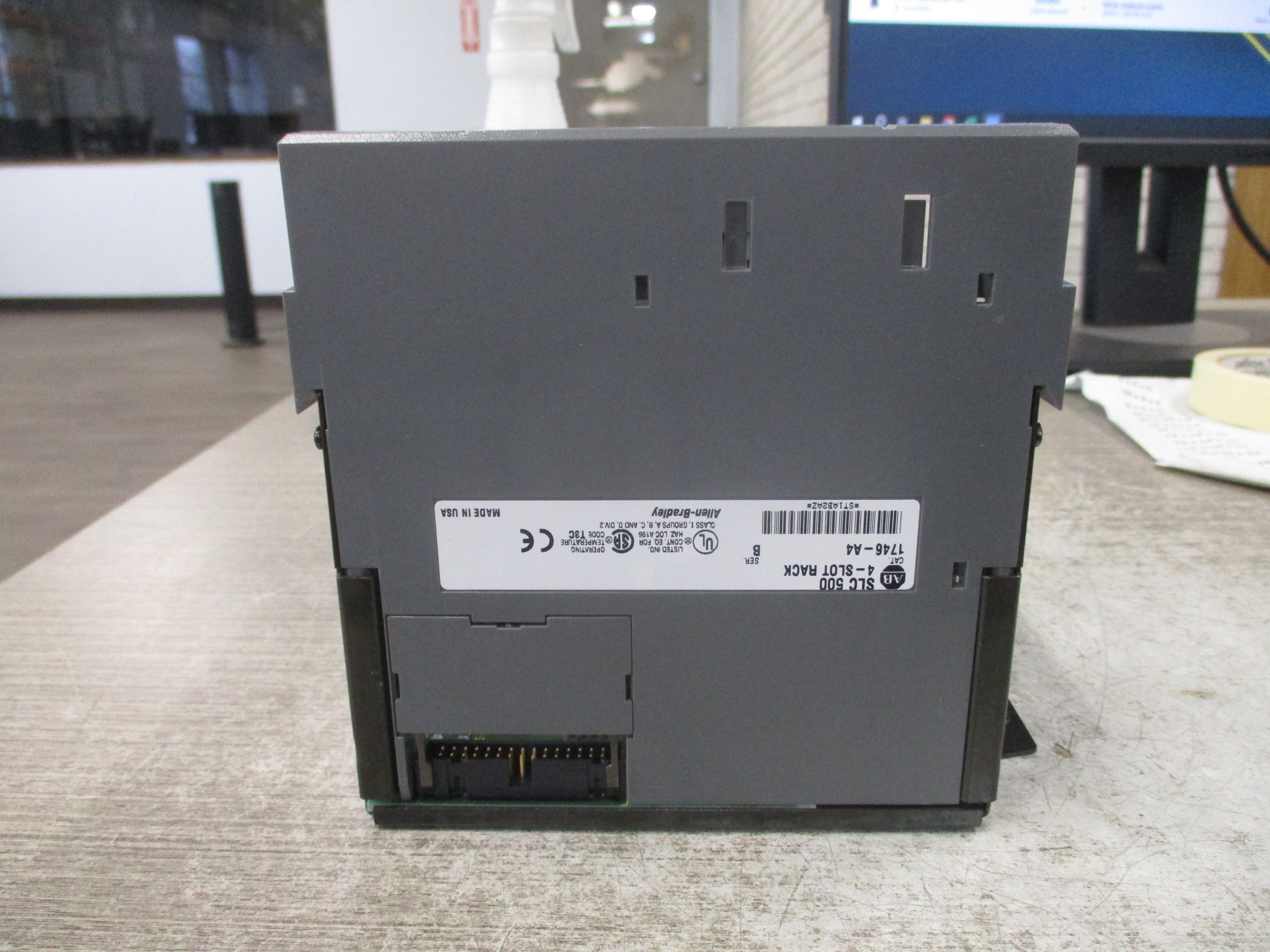 Allen-Bradley SLC500 PLC Rack W/Power Supply 1746-A4/1746-P1 4-Slot Used