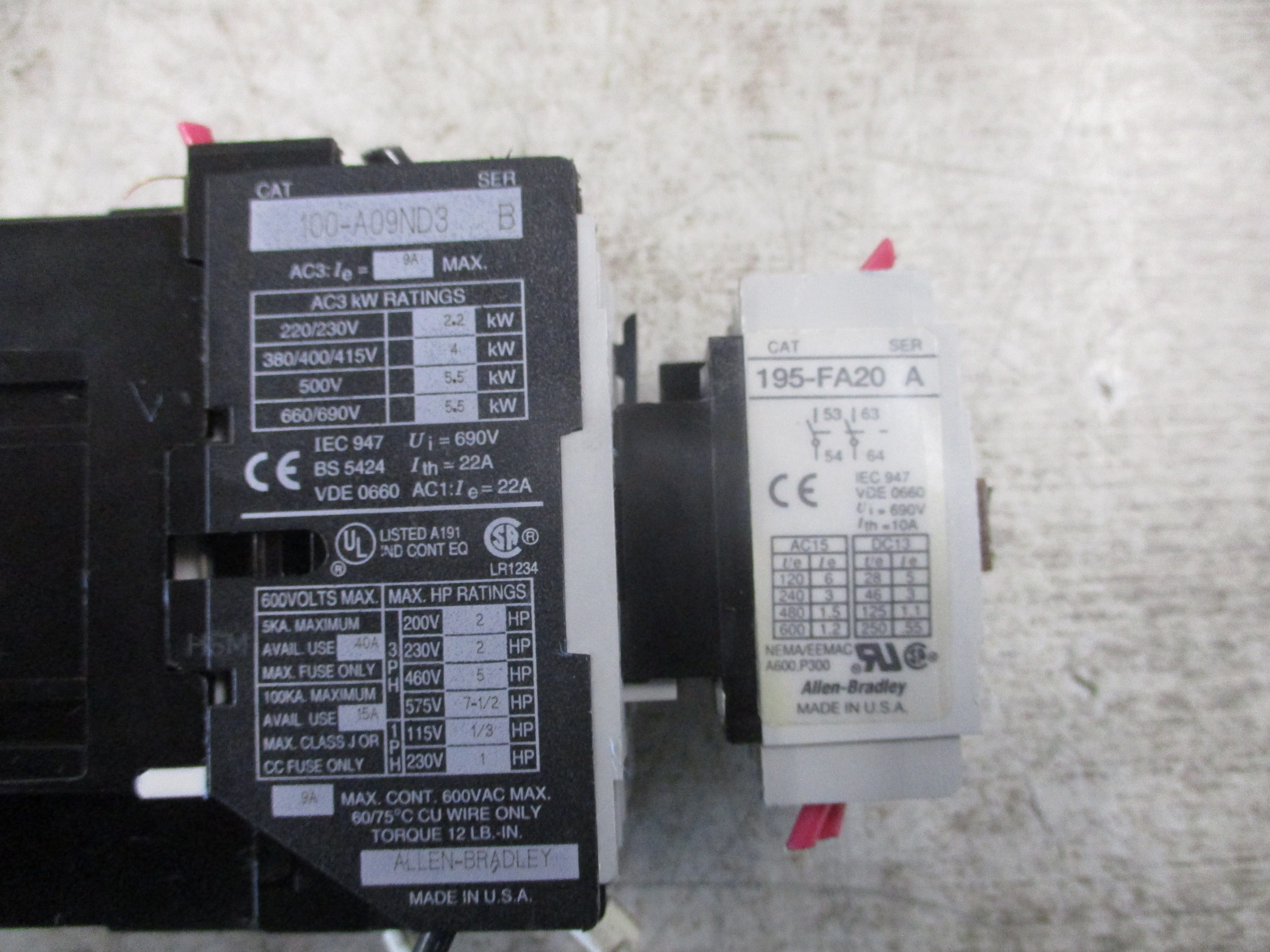 Allen-Bradley Contactor 100-A09ND3 Ser.B 120V Coil 9A 600V W/Aux Contact Block Used