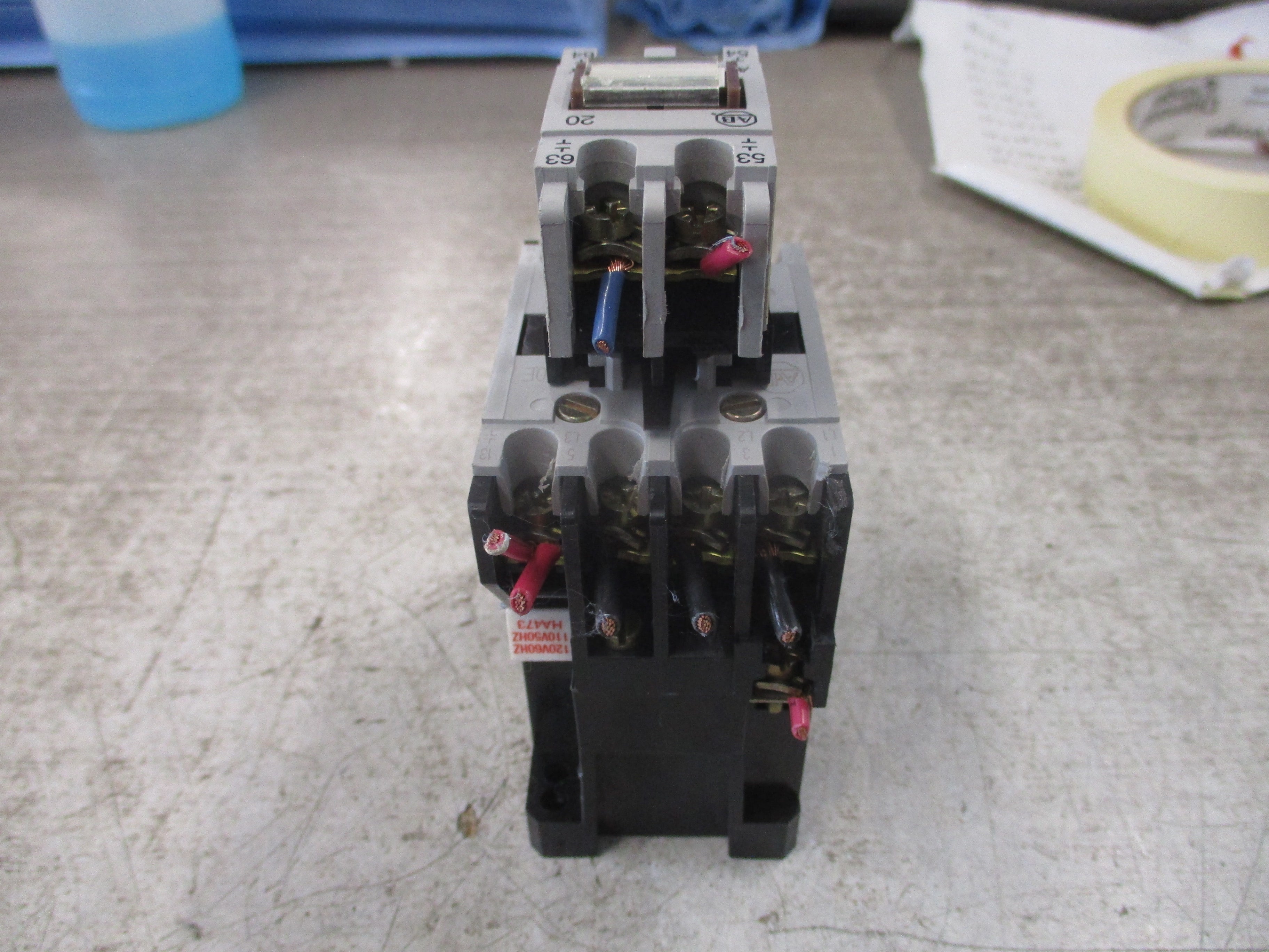 Allen-Bradley Contactor 100-A09ND3 Ser.B 120V Coil 9A 600V W/Aux Contact Block Used