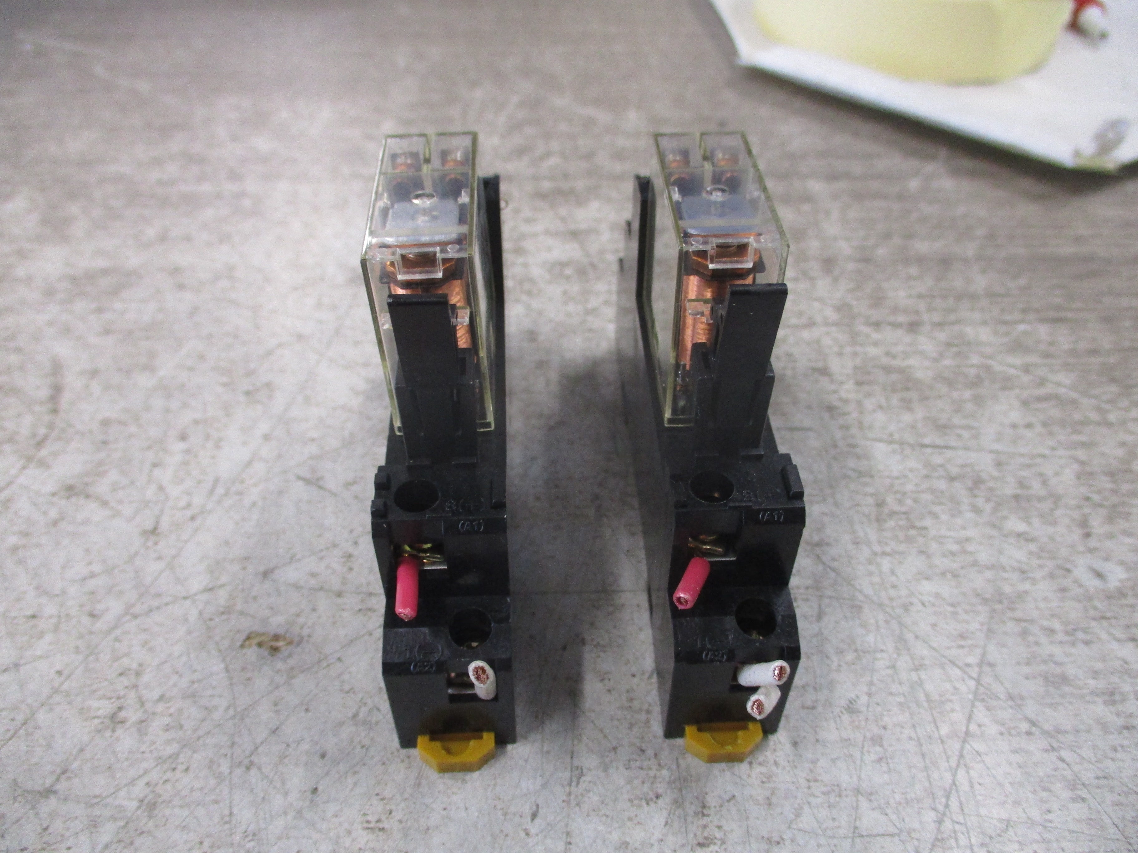 Allen-Bradley Relay 700-HK32A1 Ser. A 120V Coil w/ Base *Lot of 2* Used