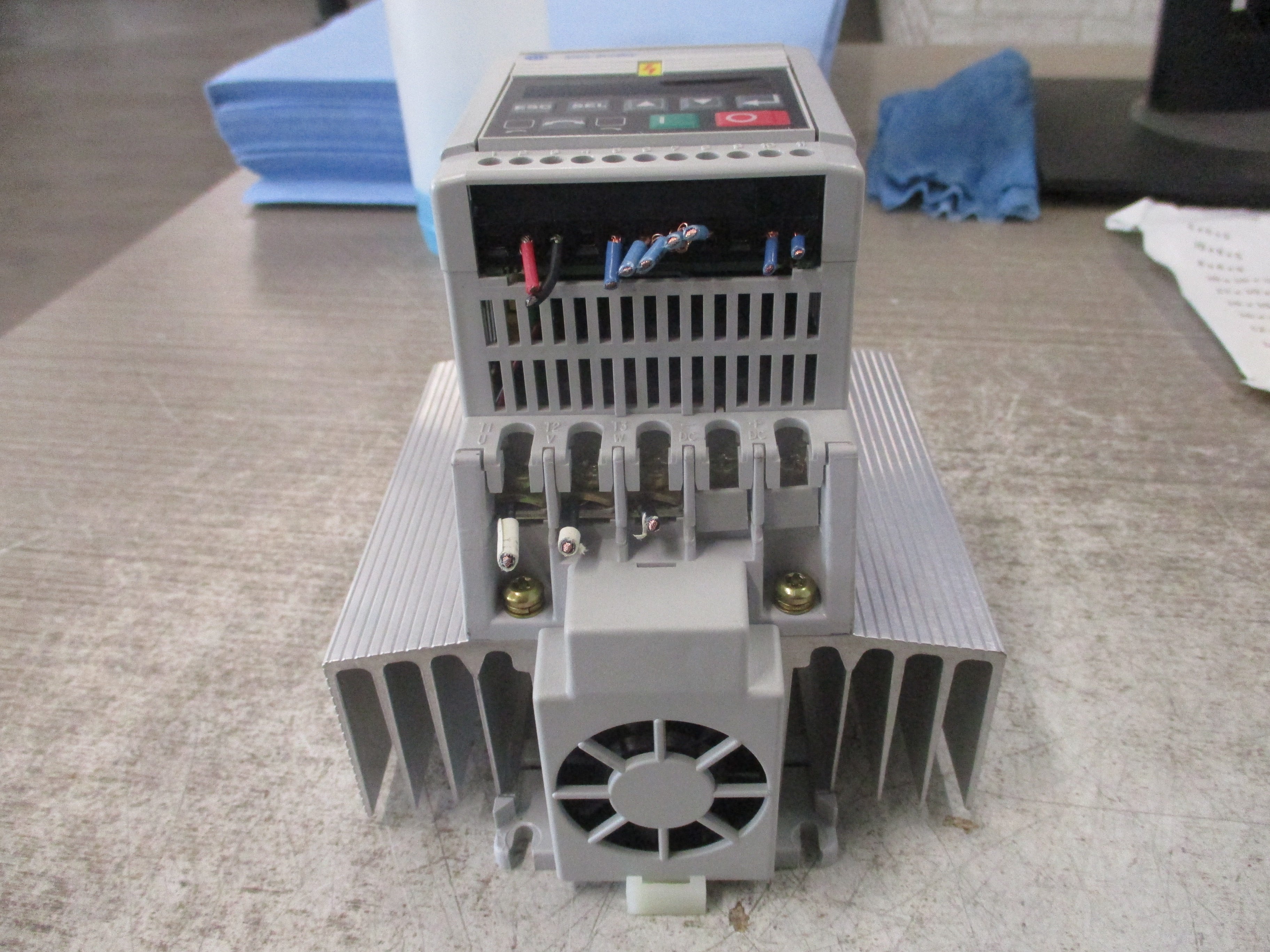 Allen-Bradley Analog S.F. AC Drive 160-BA06NSF1 Ser. B 3HP 3Ph