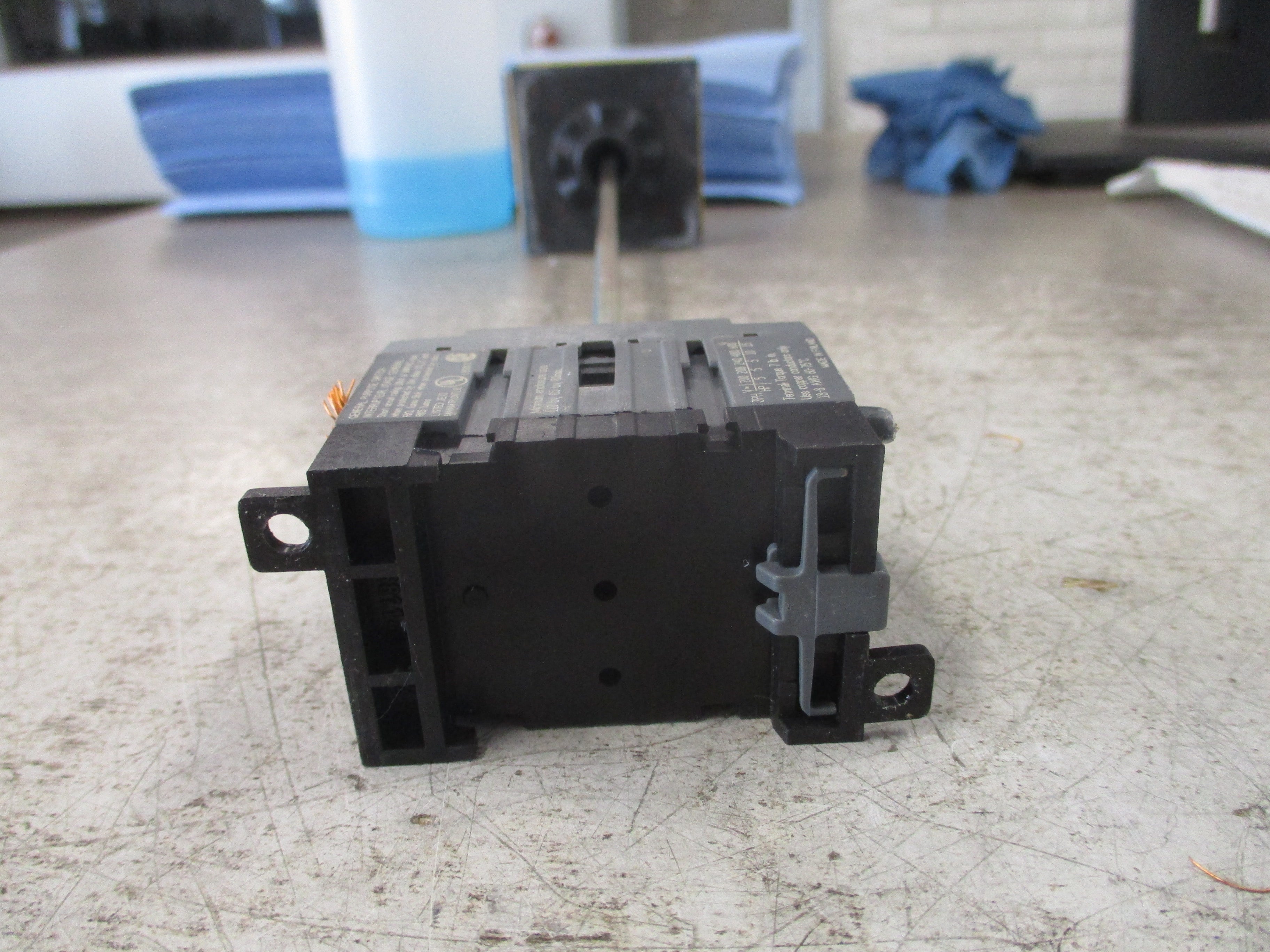 Allen-Bradley AC Relay 700-PK800A1 Ser. D 115-120V Coil 10A 600V Used