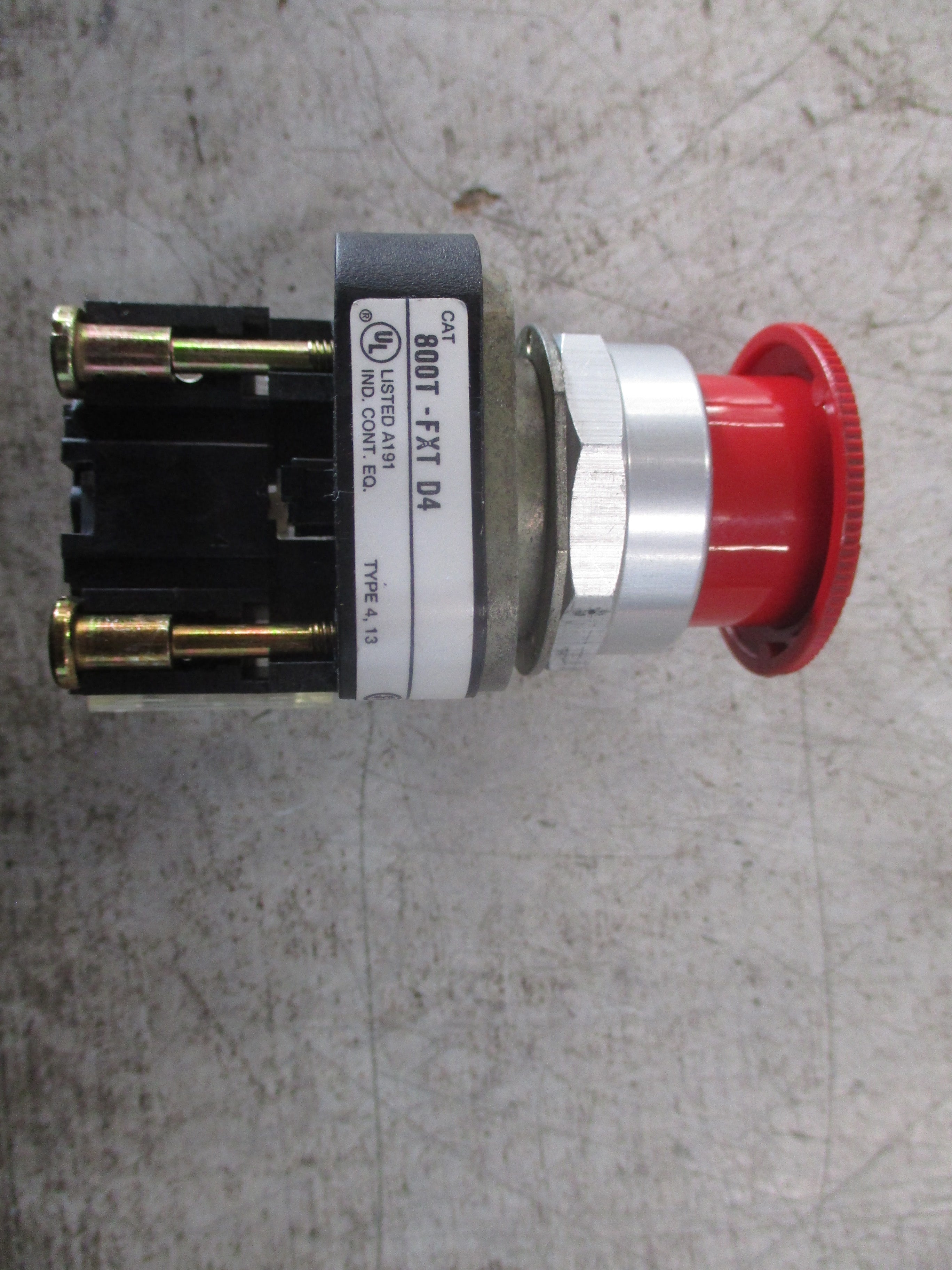 Allen-Bradley E-Stop Button 800T-FXT D4 Ser. T Type 4,13 Used
