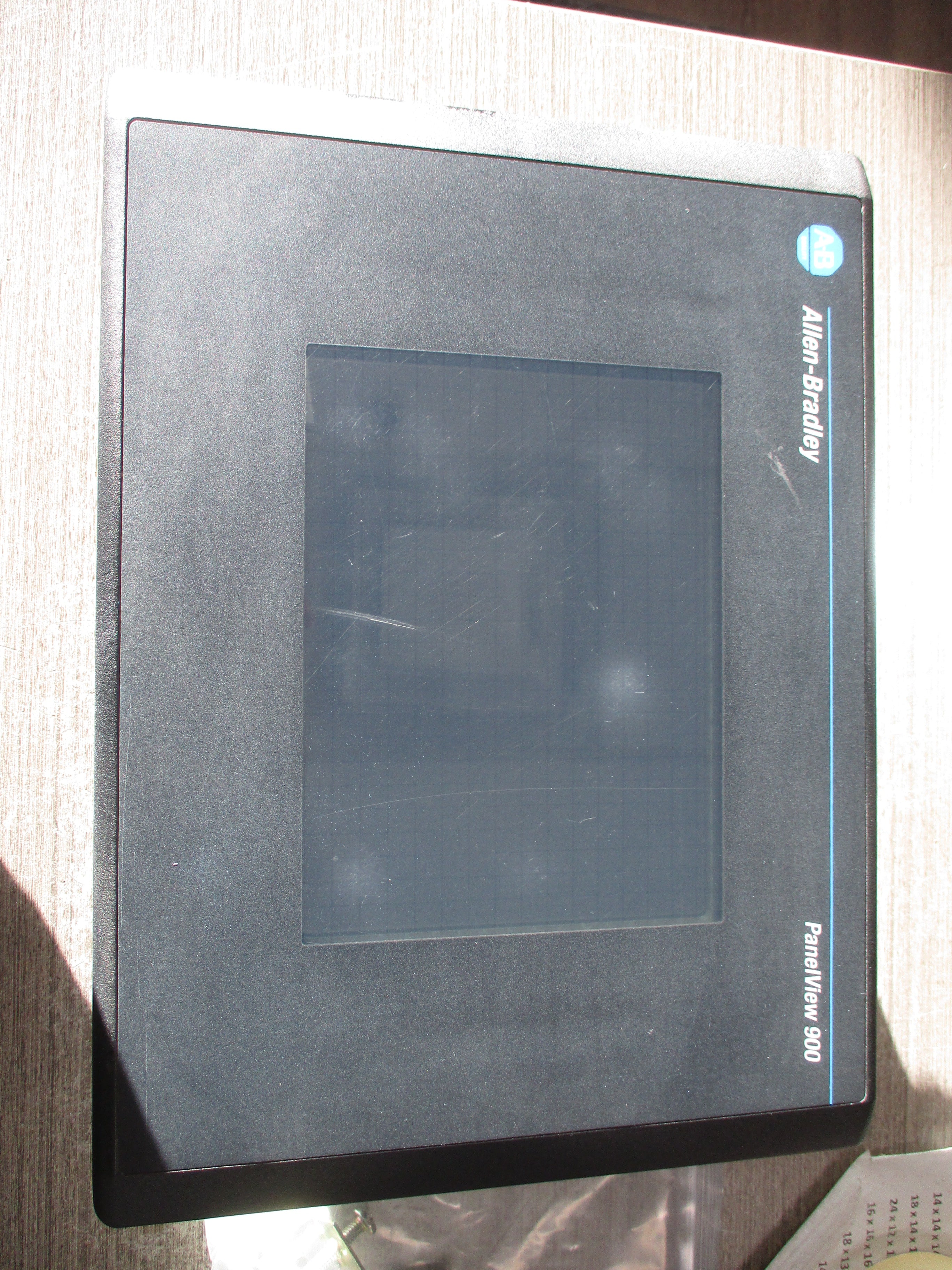 Allen-Bradley PanelView 900 2711-T9C3 Ser. A Rev. B FRN: 2.03 Used