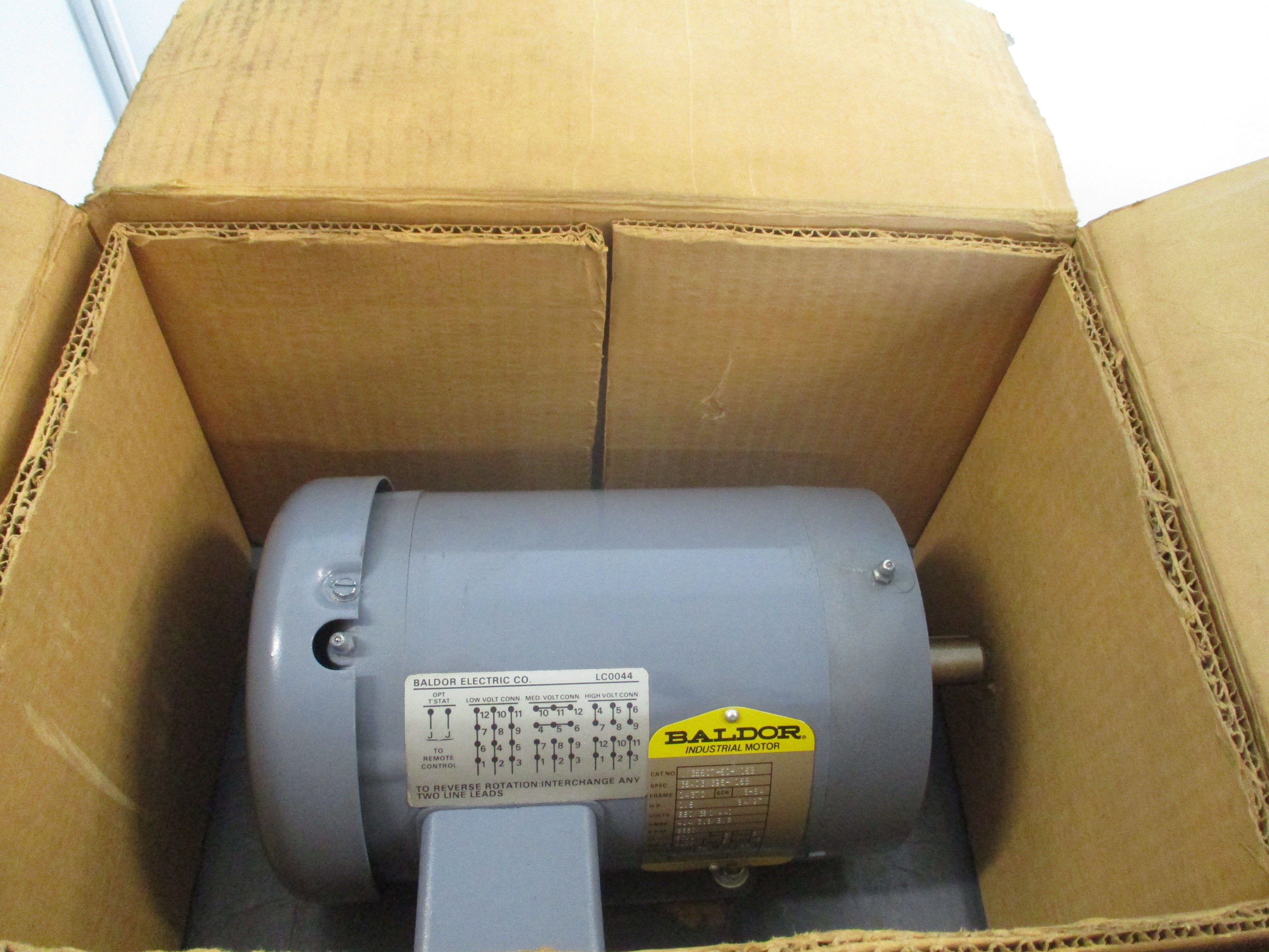 Baldor Motor 35A03X396-M15B Modified 1.5HP 220/380/440V 4.4/3.8/2.2A 1800RPM