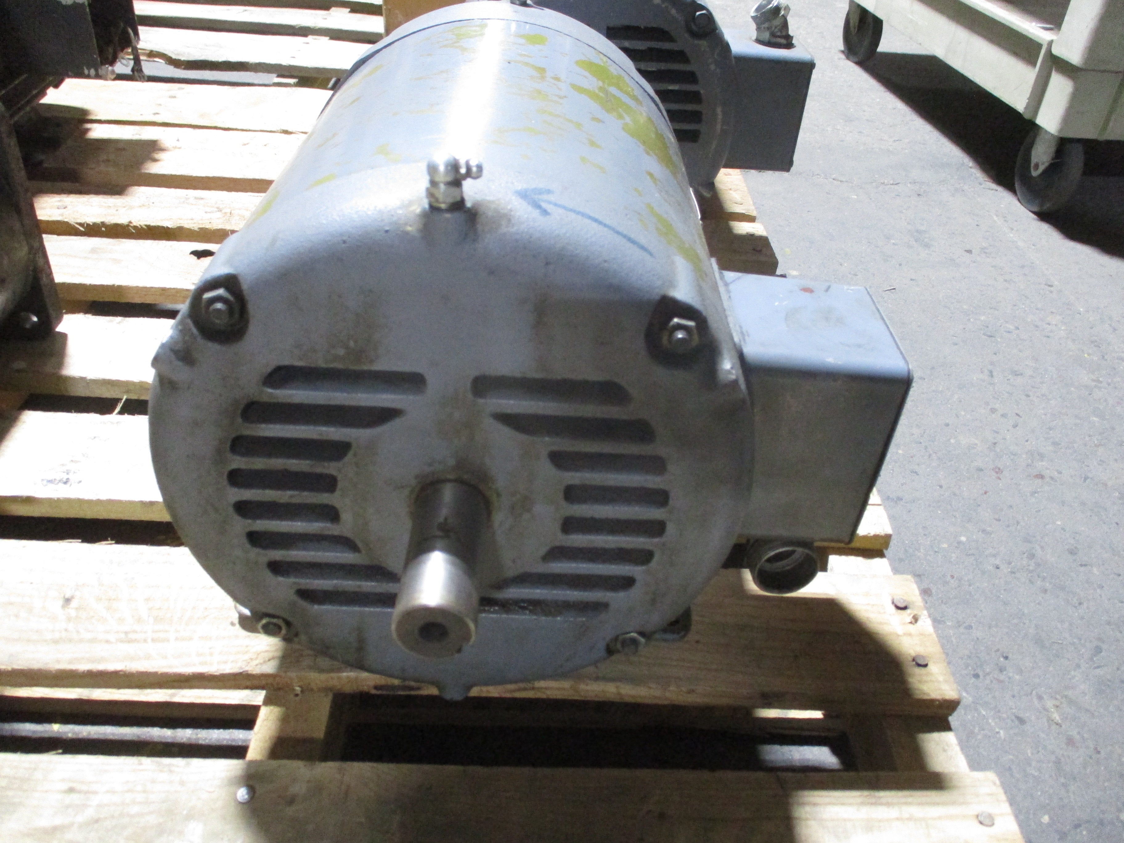 Baldor Motor 10 10HP 230/460V 26/13A 1800RPM 3Ph Frame: 215TC Used