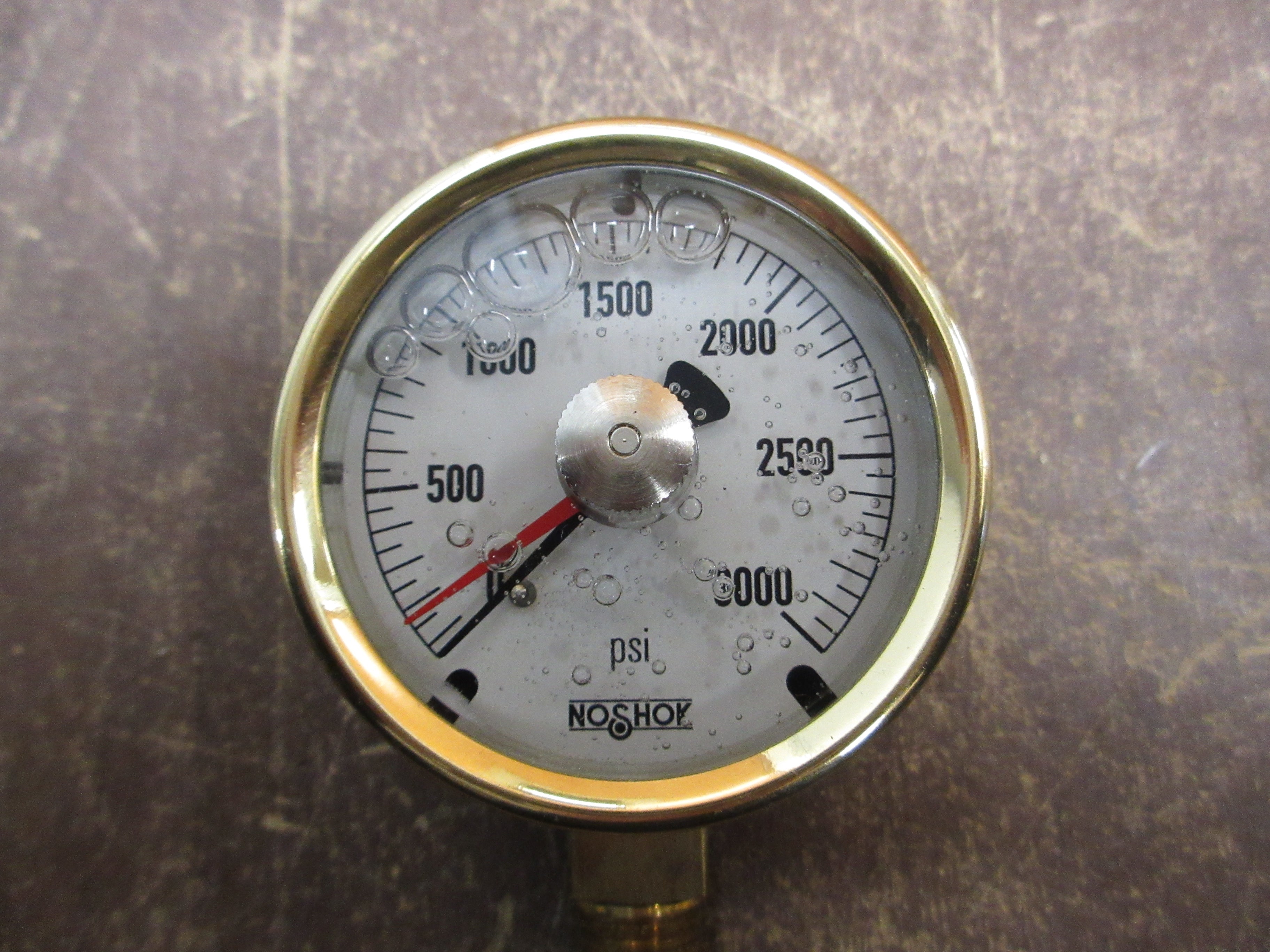 Noshok Pressure Gauge 25-300-3000-psi-MIP 2.5" Brass Case 3000 PSI 1/4 NPT Male