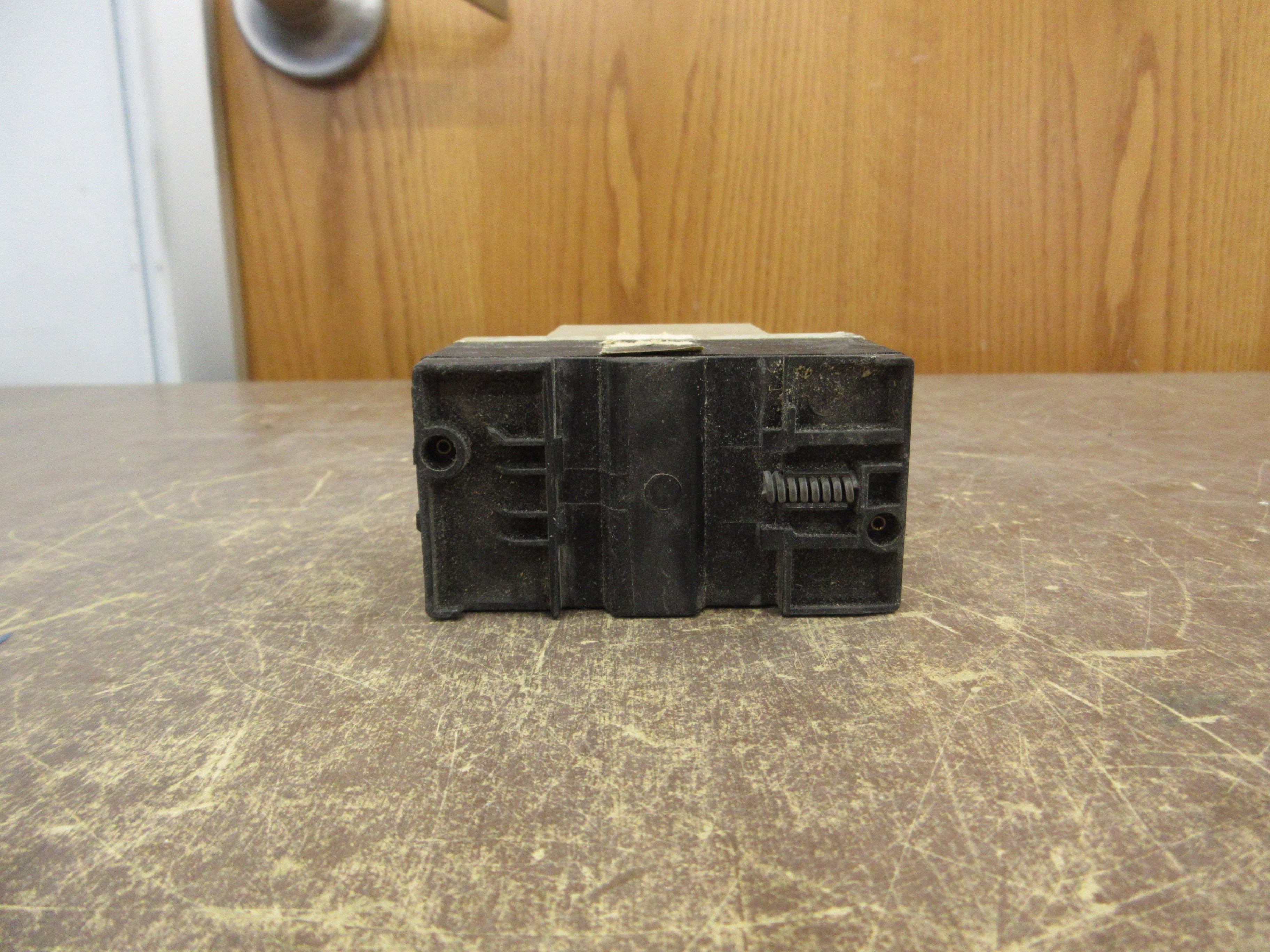 Telemecanique Manual Starter GV1-M08 Trip: 2.5-4A Used
