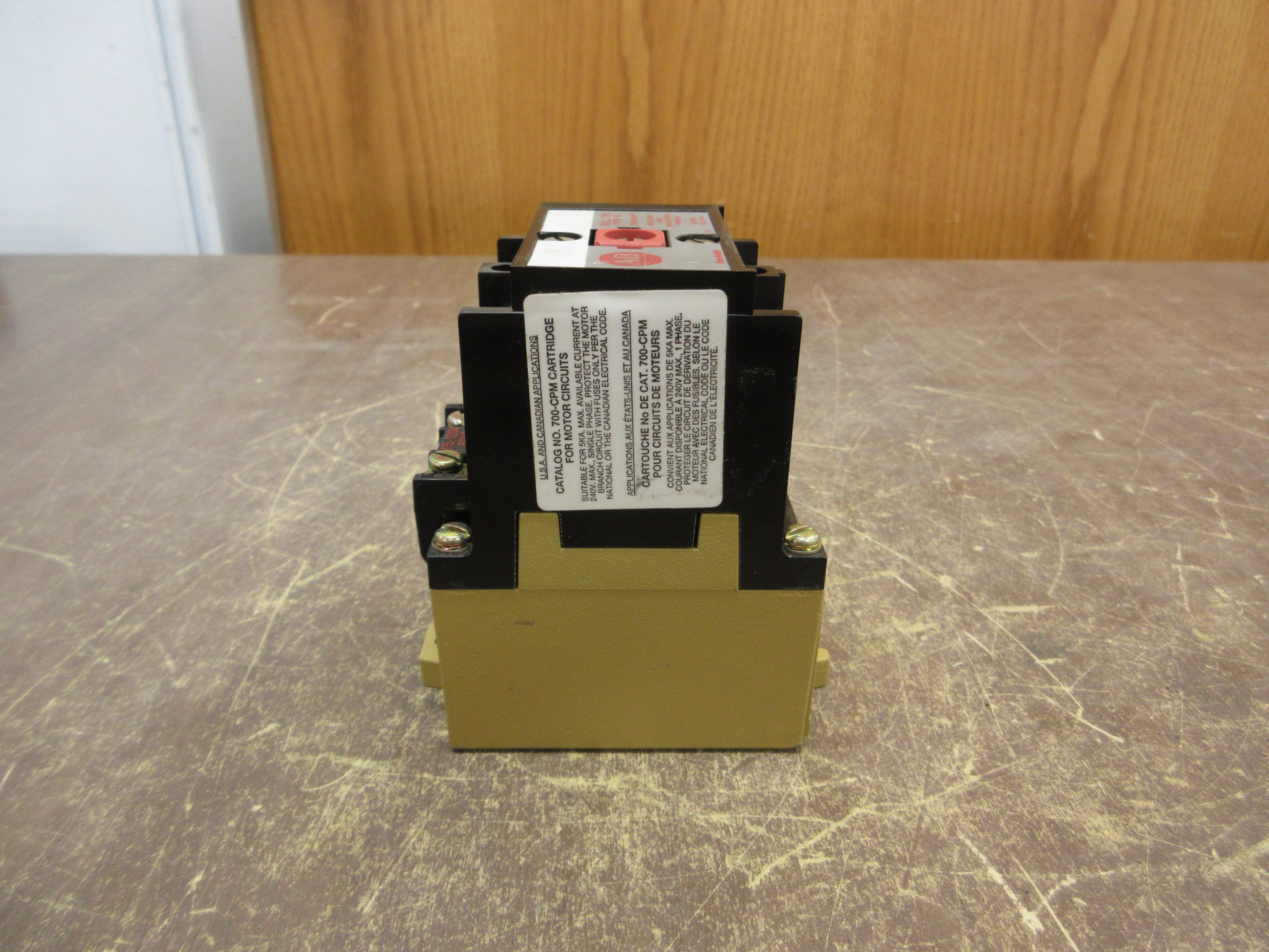 Allen-Bradley Type PK AC Relay 700-PK400A1 Ser. B 115-120V Coil Used