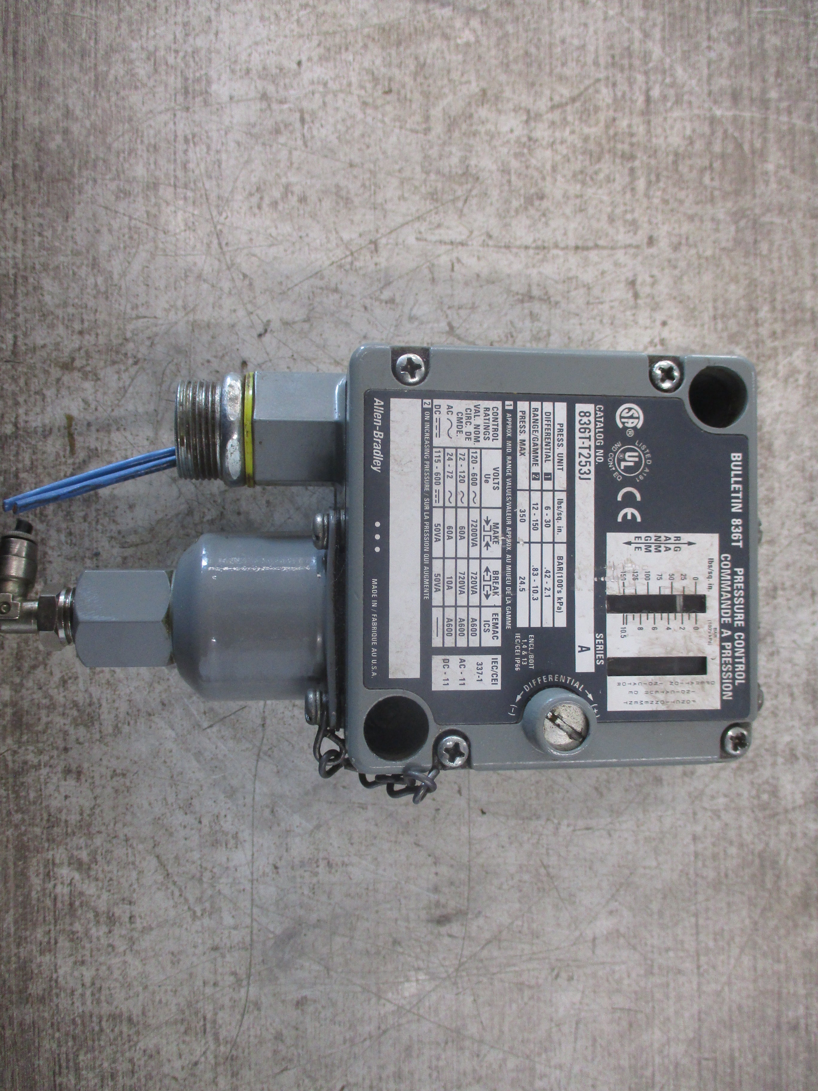 Allen-Bradley Pressure Control Switch 836T-T253J Ser. A Diff: 6-30 PSI
